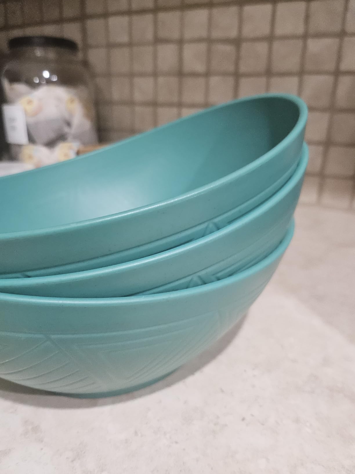 Homienly 9.6 inch Serving Bowls, Large Serving Dishes for Wedding Parties, 60 OZ Centerpiece Serving Bowls for Salad, Popcorn, Pasta, Dinner, Oval Shape, Microwave & Dishwasher Safe, Set of 4, Multi customer photo 2