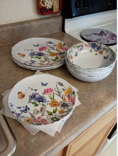 12 Piece Melamine Dinnerware Sets - Plates And Bowls Sets Floral Dinnerware Sets- Spring Camping Dishs Indoor Outdoor Use,Flowers And Butterflies Pattern customer photo 1