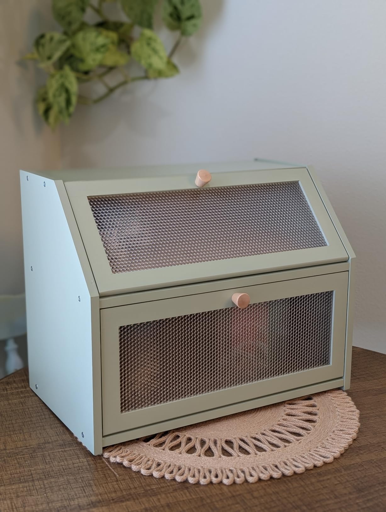 STDDRE Bread Box for Kitchen Countertop Bin Double Layer Bread Box Storage Container Extra Large Capacity Farmhouse with Diamond Pattern Windows (White, Large) customer photo 2