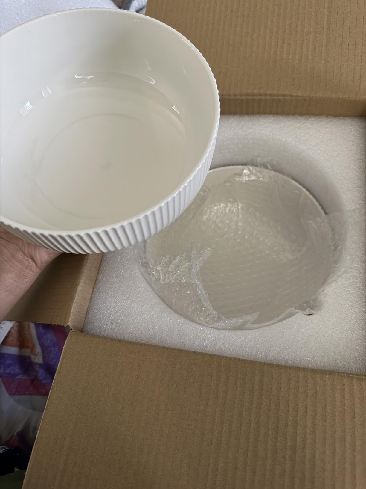 Mfacoy 2 Pack Salad Bowl, 8 inch 60 oz Large Serving Bowl Set, Deep Bowl for Kitchen, White Ceramic Bowl Set for Soup, Cereal, Ramen, Pasta, Salad, Dishwasher & Microwave Safe, Easy Clean customer photo 2