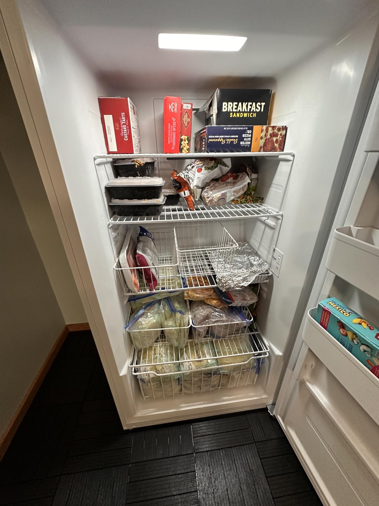 iSPECLE Freezer Organizer Bins - 6 Pack Stand Up Freezer Organizers for 16 Cu.Ft Upright Freezer, Storage Baskets for Meat & Veggies, Prevents Items Falling, Slide-Out Access, 3 Large 3 Medium, Black customer photo 2