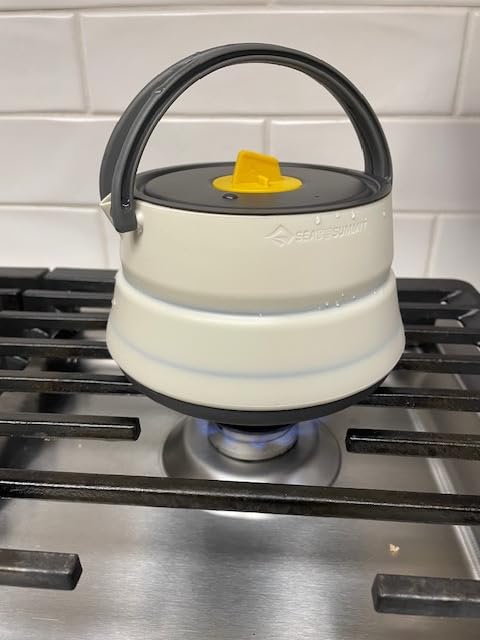 Sea to Summit Frontier Ultralight Collapsible Camping Kettle, 1.1 Liter customer photo 2