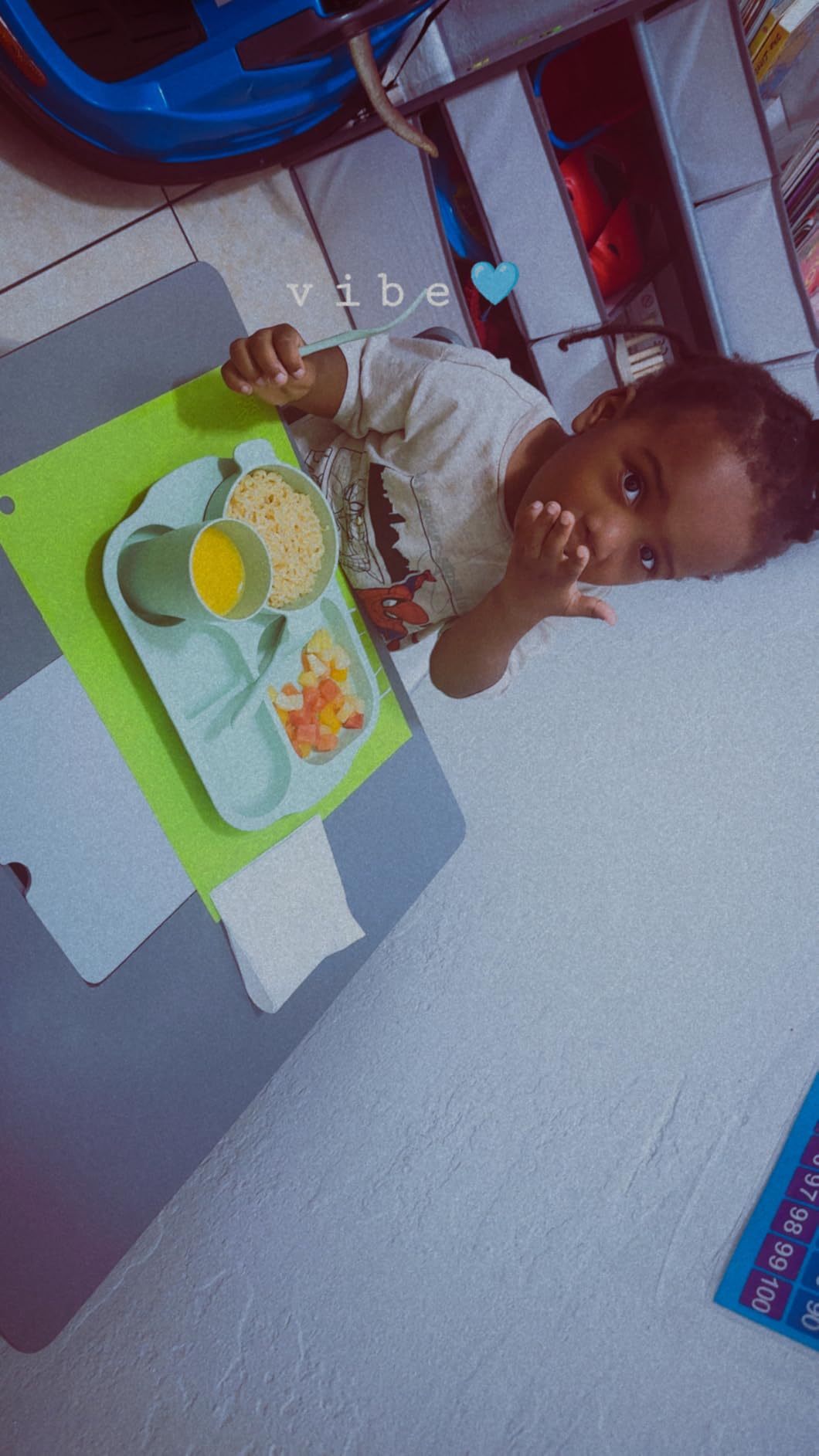 Hlukana 24 Pcs Wheat Straw Dinnerware Cutlery Set, Unbreakable Tableware Set, Including Kids Toddlers Divided Plates, Bowls, Cup, Cutlery Spoons Knifes Forks, BPA Free, Microwave Dishwasher Safe customer photo 2