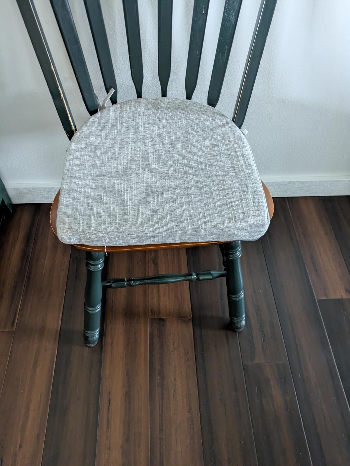 IPYNBAP Chair Cushions for Dining Chairs, Kitchen Chair Cushions, 16'' x 16'' x 2'', Non Slip Indoor Seat Cushions, Chair Pads for Dining Chairs with Ties & Removable Cover, Set of 4, Dark Grey customer photo 1