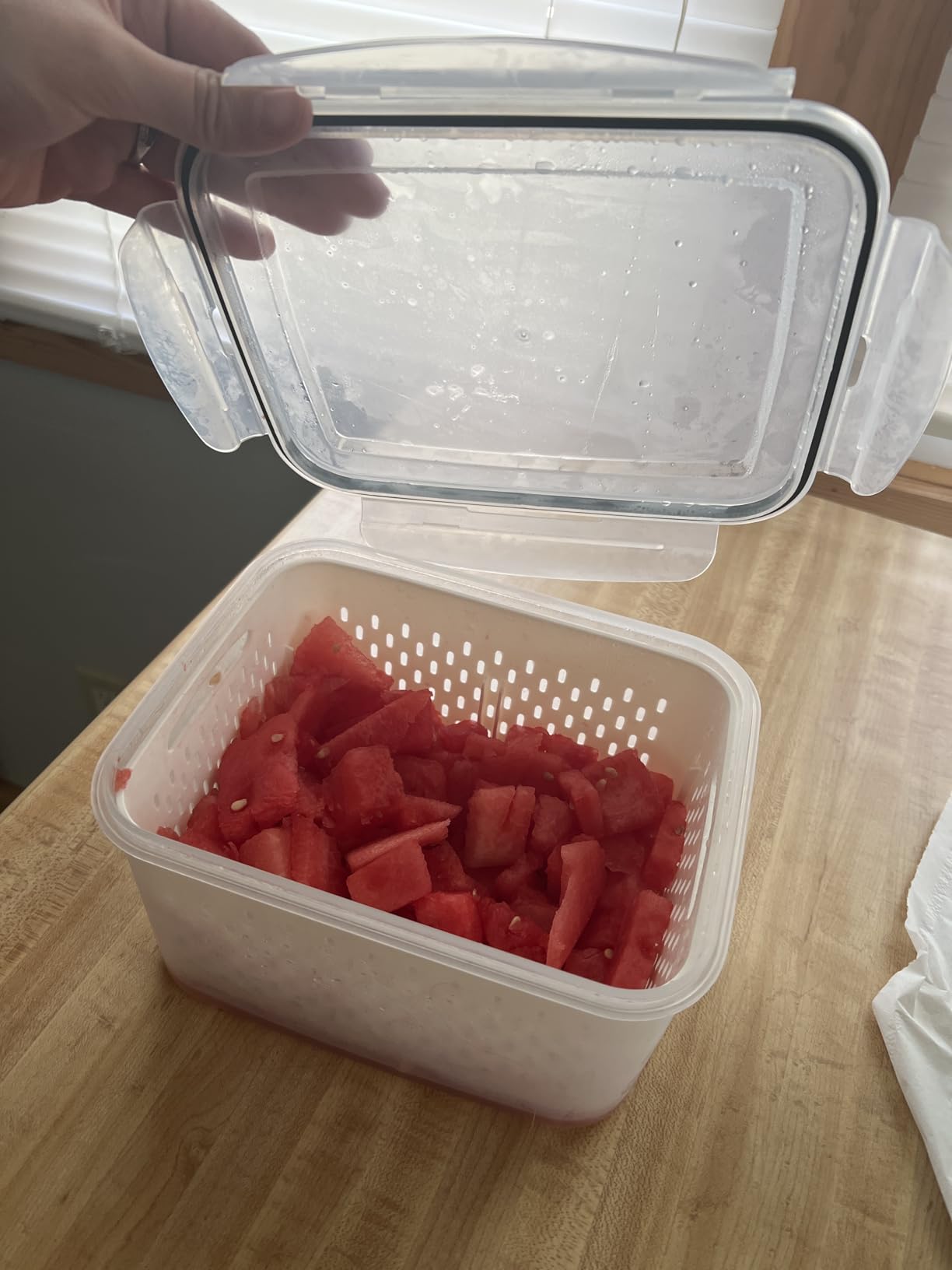 Fruit Storage Containers for Fridge with Removable Colander, 8 Pack Fruit Containers for Fridge with 2 Function Divider Plate, Airtight Storage Container to Keep Berry Fruit Fresh, Dishwasher Safe customer photo 1