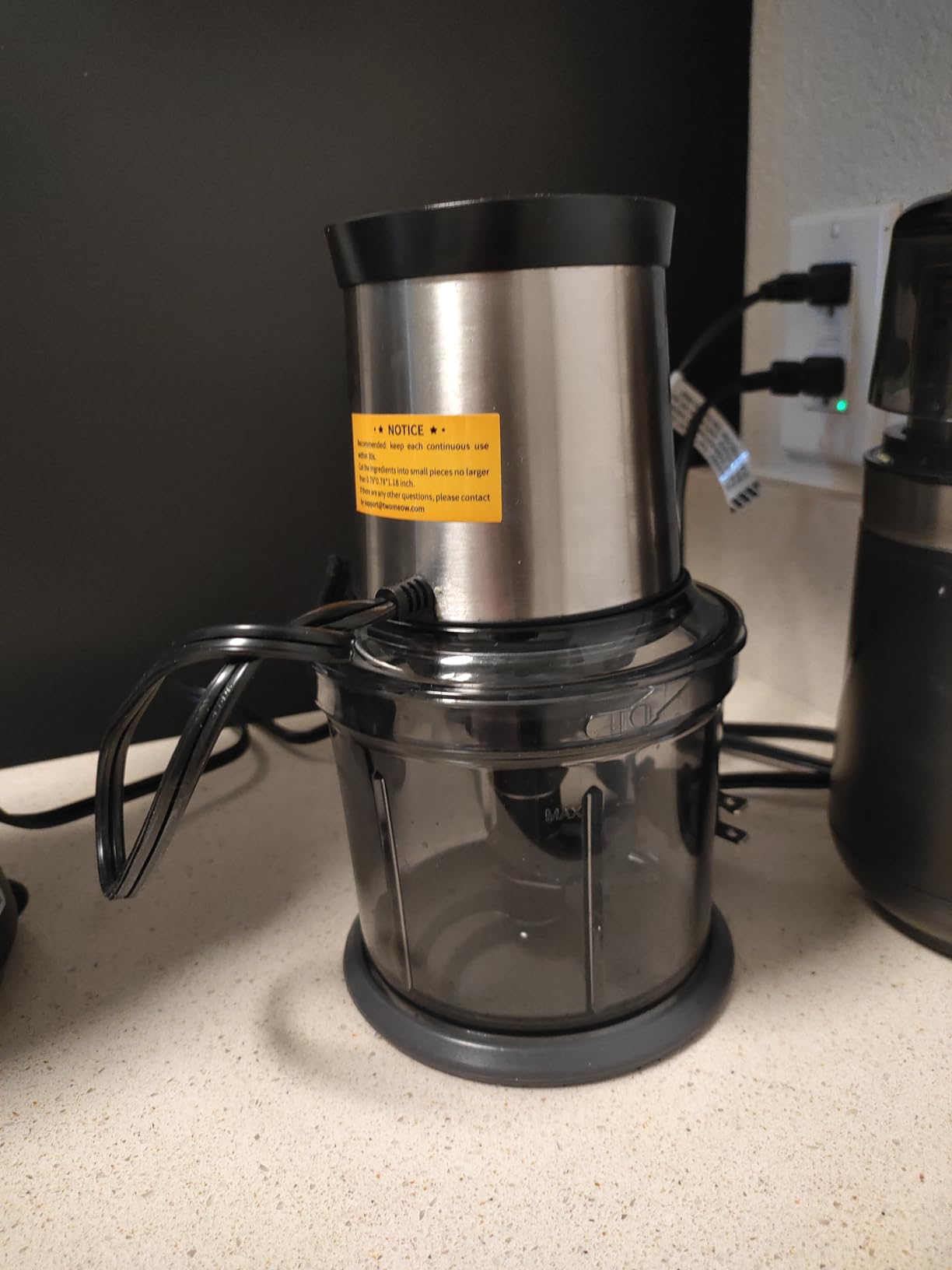 Food Processor 4 Cup, Electric Food Chopper, [Small but Powerful] Meat Grinder with 2 Bowls, 2 Speed & 4 Blades for Vegetable, Meat, Nuts, Functions for Chopping, Dicing, Mixing and Puree customer photo 1