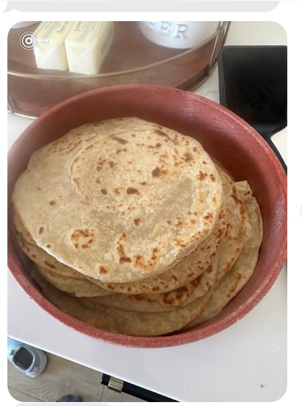 Alpha Living Tortilla Press - 8 Inch Cast Iron Quesadilla Maker - Heavy Duty Empanada Maker Press - Cast Iron Tortilla Maker for Kitchen, Home Use customer photo 2