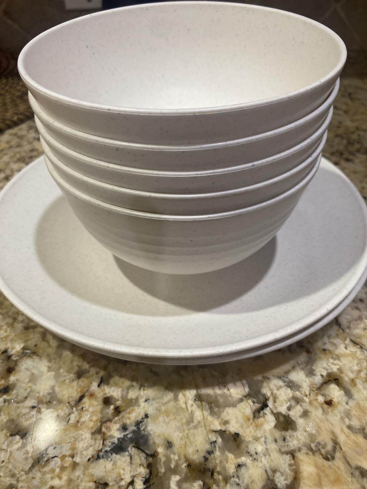 Homienly 40-Piece Premium Wheat Straw Dinnerware Sets, Service for 8, Unbreakable Plates and Bowls Set - Cups Sets, Dinner Plates, Bowls for Kitchen,Dishwasher and Microwave Safe Dishes Set - Multi customer photo 1