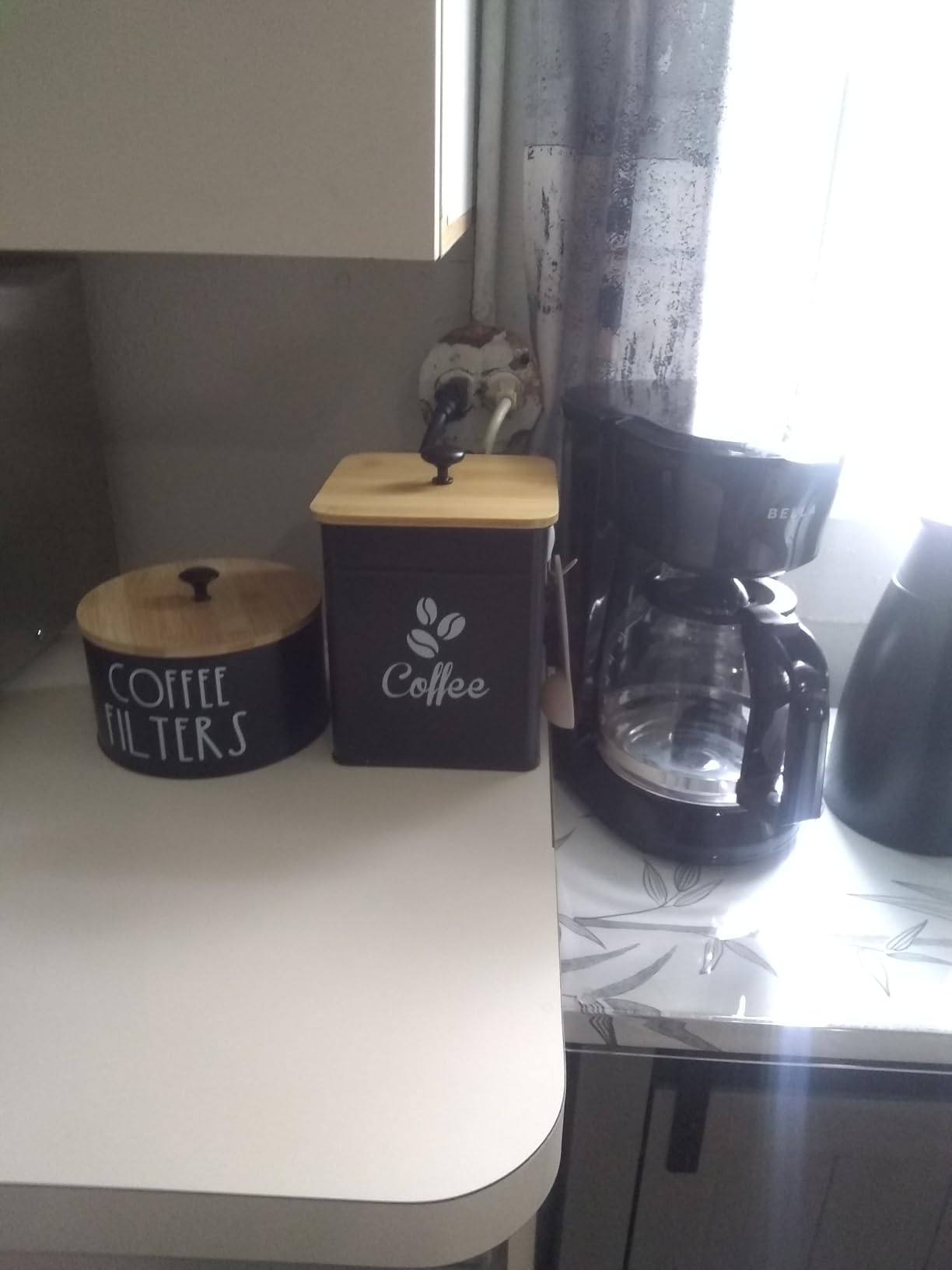 Coffee Filter Holder, Large Capacity Coffee Filter Storage Container with Bamboo Lid, Metal Coffee Filter Dispenser Pod Organizer Basket Accessory for Bar Counter Decor customer photo 1