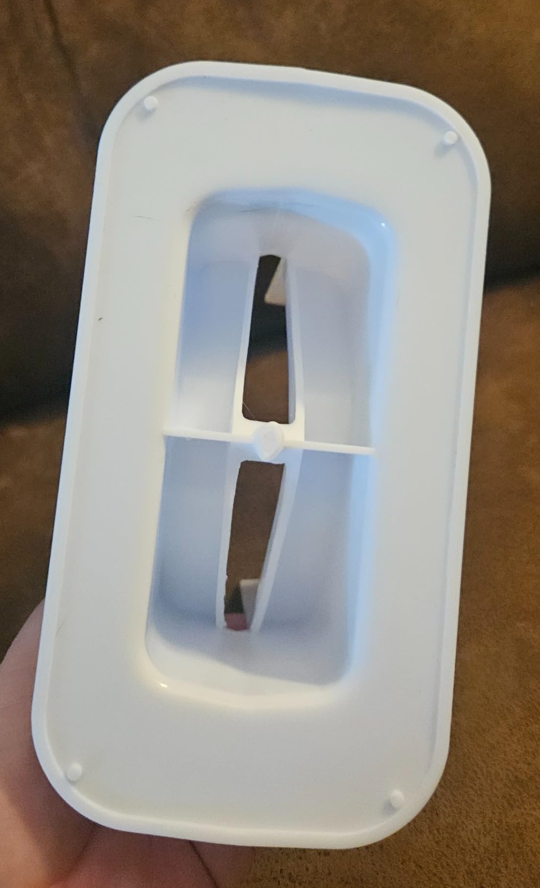 Bagel Slicer, Perfect for Bagels, Safe Grip, Safety Shield, Bagel Cutter Stainless Steel, Universal Slicer (White) customer photo 1