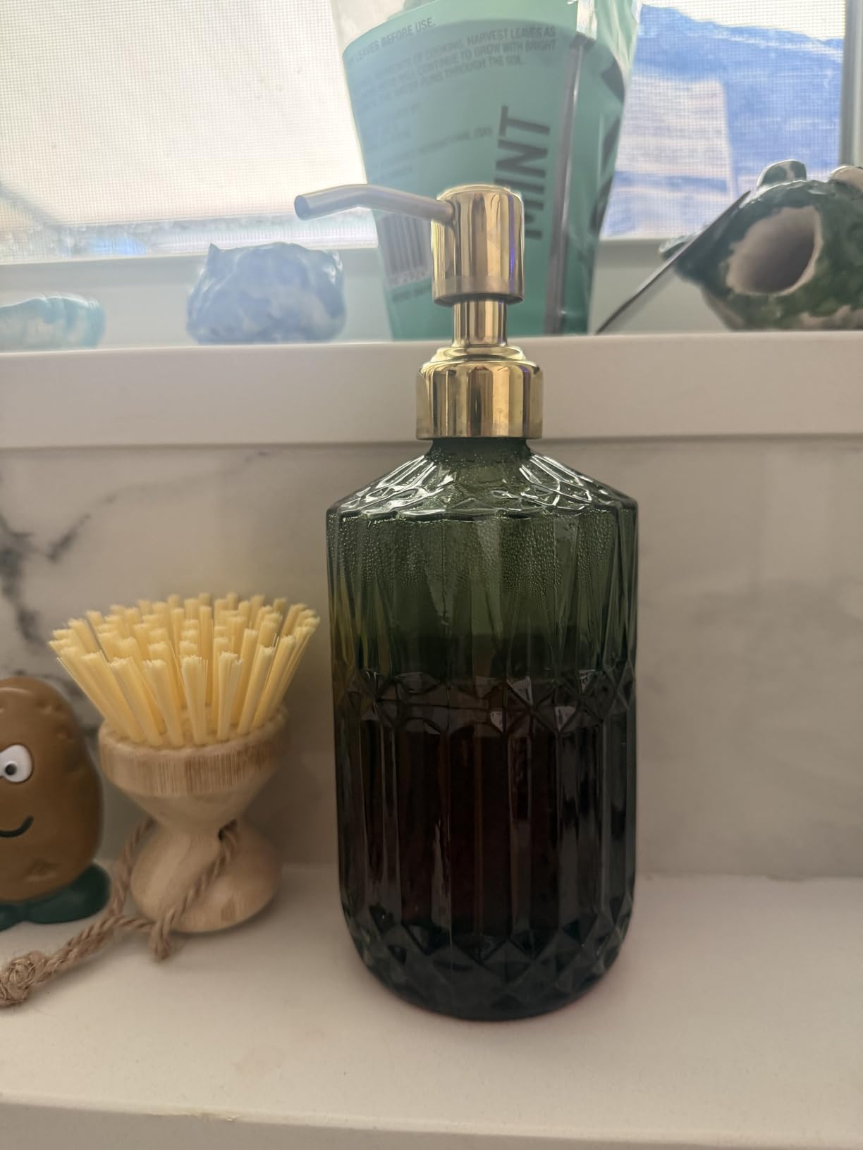 JASAI 18Oz Green Glass Soap Dispenser with Gold Rust Proof Pump, Refillable Kitchen soap Dispenser for Dish Soap, Soap Dispenser Bathroom for Hand soap, Lotion, Body Wash customer photo 1