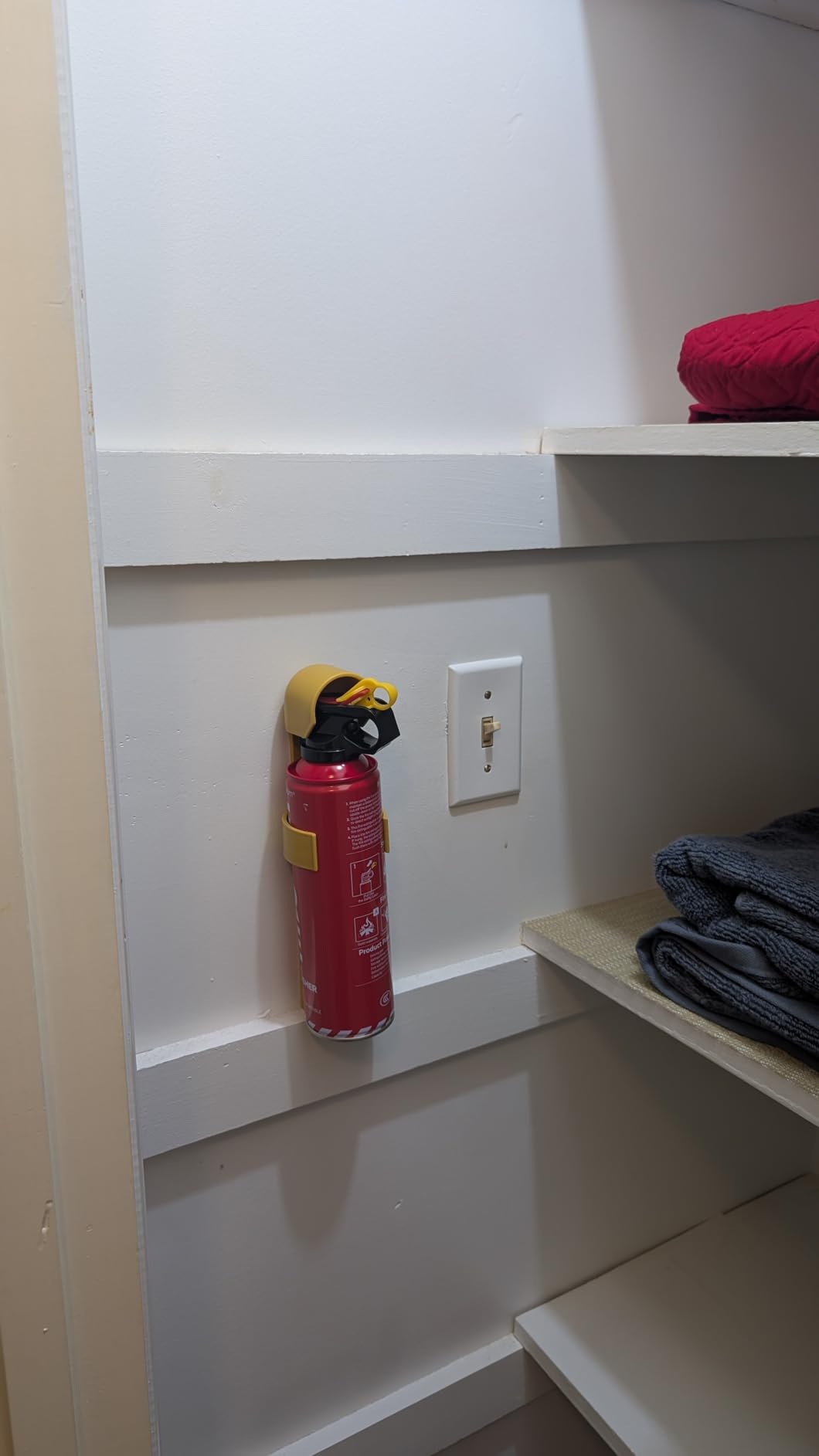 AmzBoom 2-Pack Fire Extinguisher for Home, Kitchen, Car, and Grill with Mounting Bracket- Extinguishing Spray, Compact A, B, C, K - Eco-Friendly, Prevents Reignition. customer photo 1