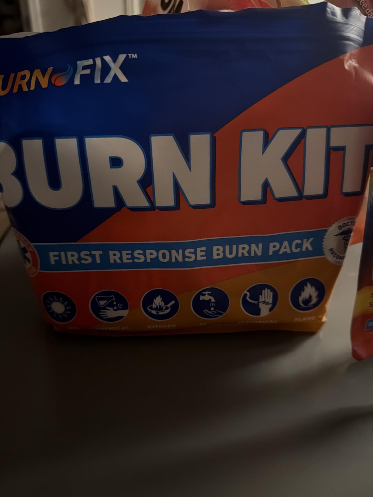 BurnFIX Burn Kit First Aid Recommended by Doctors, Comprehensive 25pcs First Aid Kit Includes Burn Gel, Burn Dressing, Gloves, Scissors, Wipes for Quick Burn Relief customer photo 1