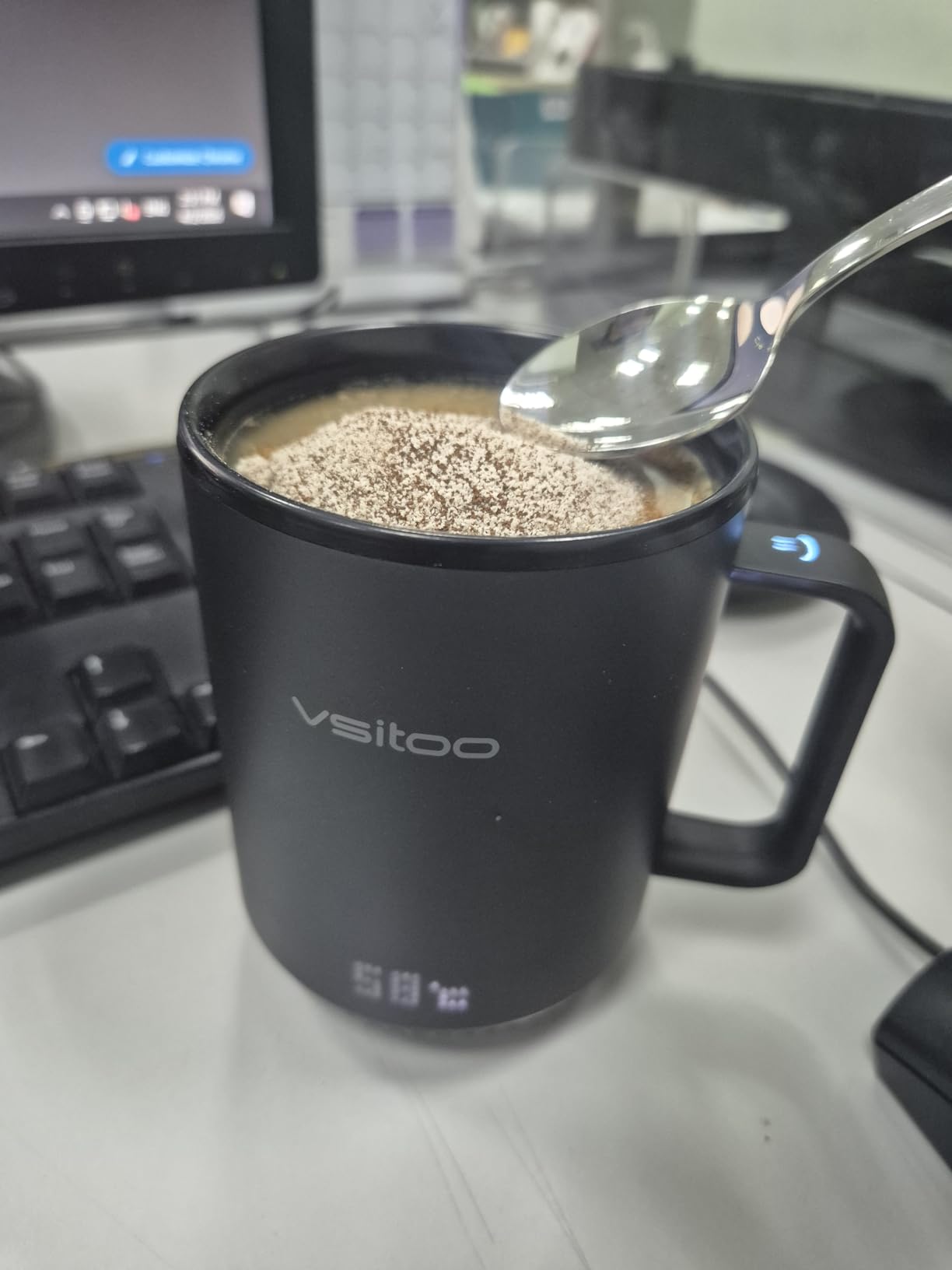 Vsitoo S3 12oz Heated Mug - Temperature Control Smart Mug with Mug Warmer, Perfect for Espresso, Auto-Sensing AI Heats Drinks to 120-150°F Hands-Free.Ideal for Home/Office/Gifts，Black customer photo 1