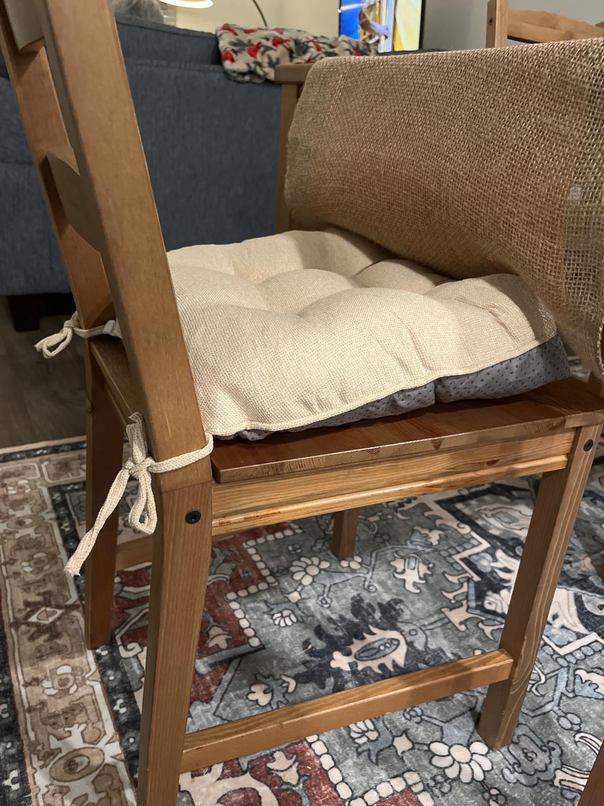 MAGIC ELEPHANT Chair Cushions for Dining Chair, Shredded Memory Foam Kitchen Chair Cushions Set of 4, Non-Slip Thick Dinning Room Chair Pads Seat Cushions, 15.5