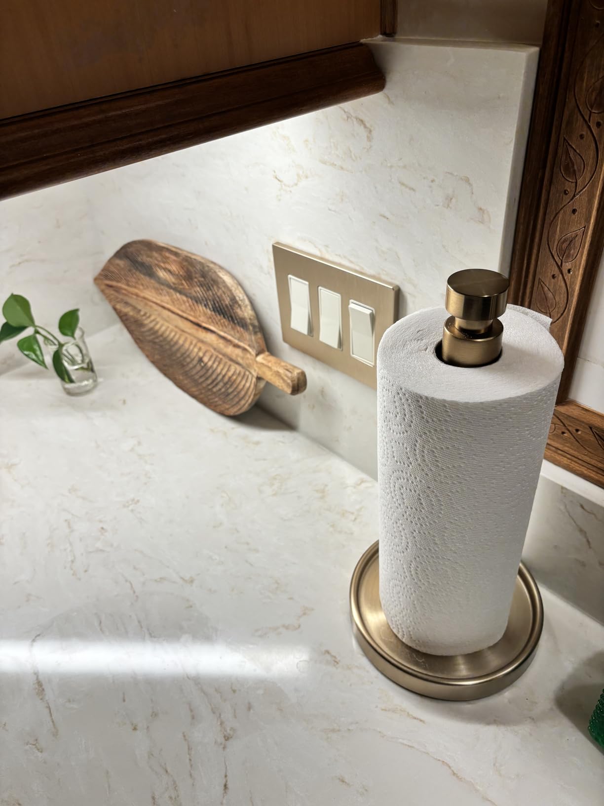 Ivilon Countertop Paper Towel Stand - Steady and Easy Tear - Fits All Paper Towel Rolls - Warm Gold customer photo 2