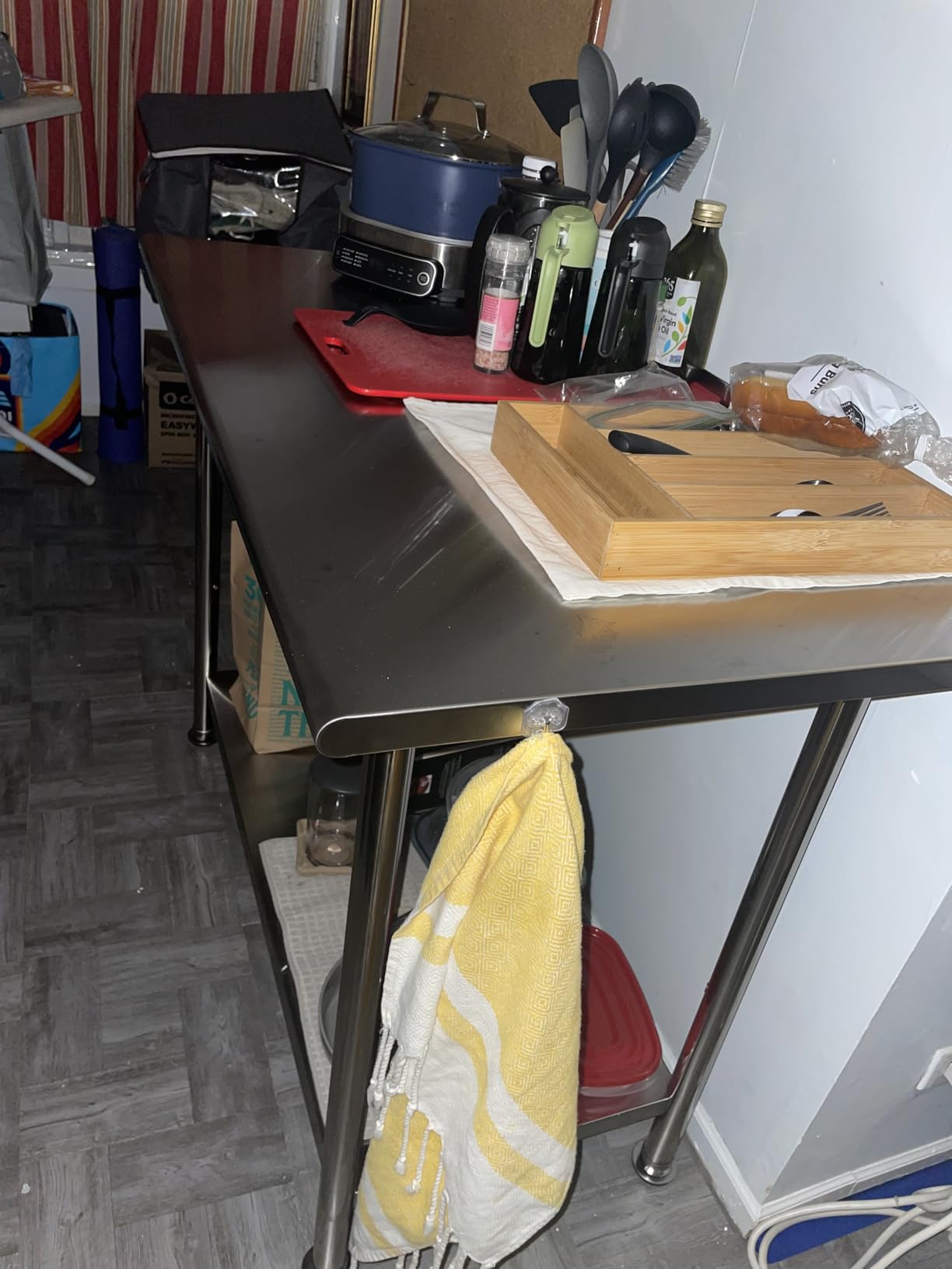 Atelicf All-Stainless Steel Prep Table, 24 X 48 Inch, with Rounded-Corner Backsplash and Adjustable Undershelf, Heavy-Duty for Outdoor Use, Restaurants, Hotels, Workshops, Kitchens, Gardens, and Garages customer photo 1