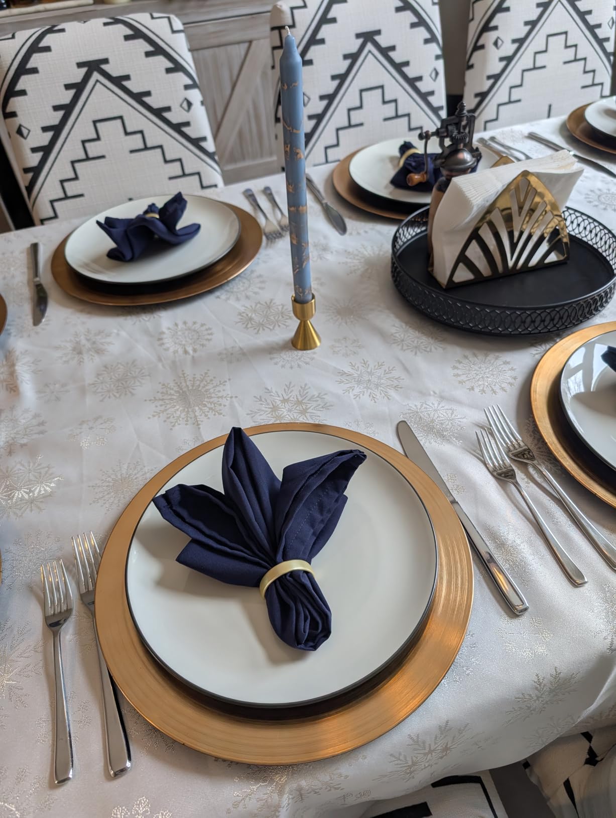 Amazon Basics Reusable Stain and Wrinkle Resistant Cloth Napkins, 17 x 17 inches, Beige, 12-Pack customer photo 2