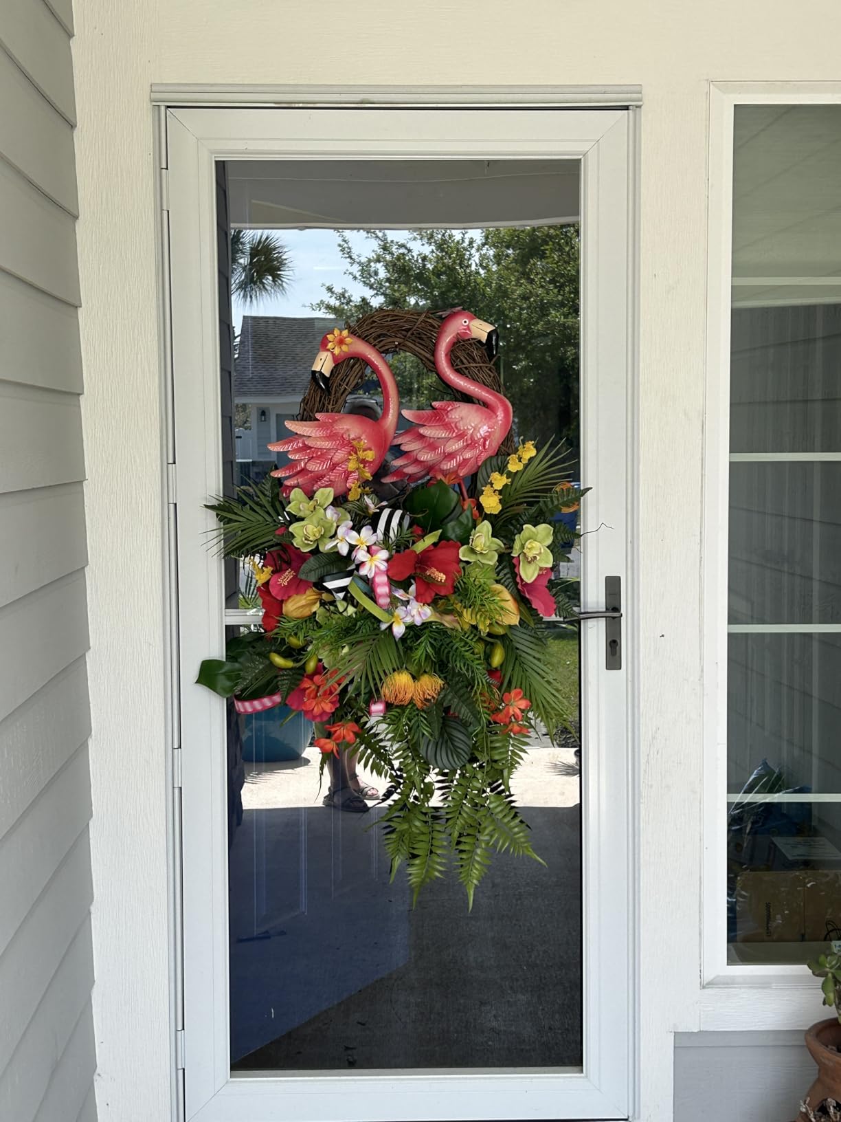 JINSHUNFA Adhesive Wall Hooks 13LB Heavy Duty No Drill Large Transparent Waterproof Hooks for Bathroom Kitchen Towel Coat 8 Pack customer photo 1