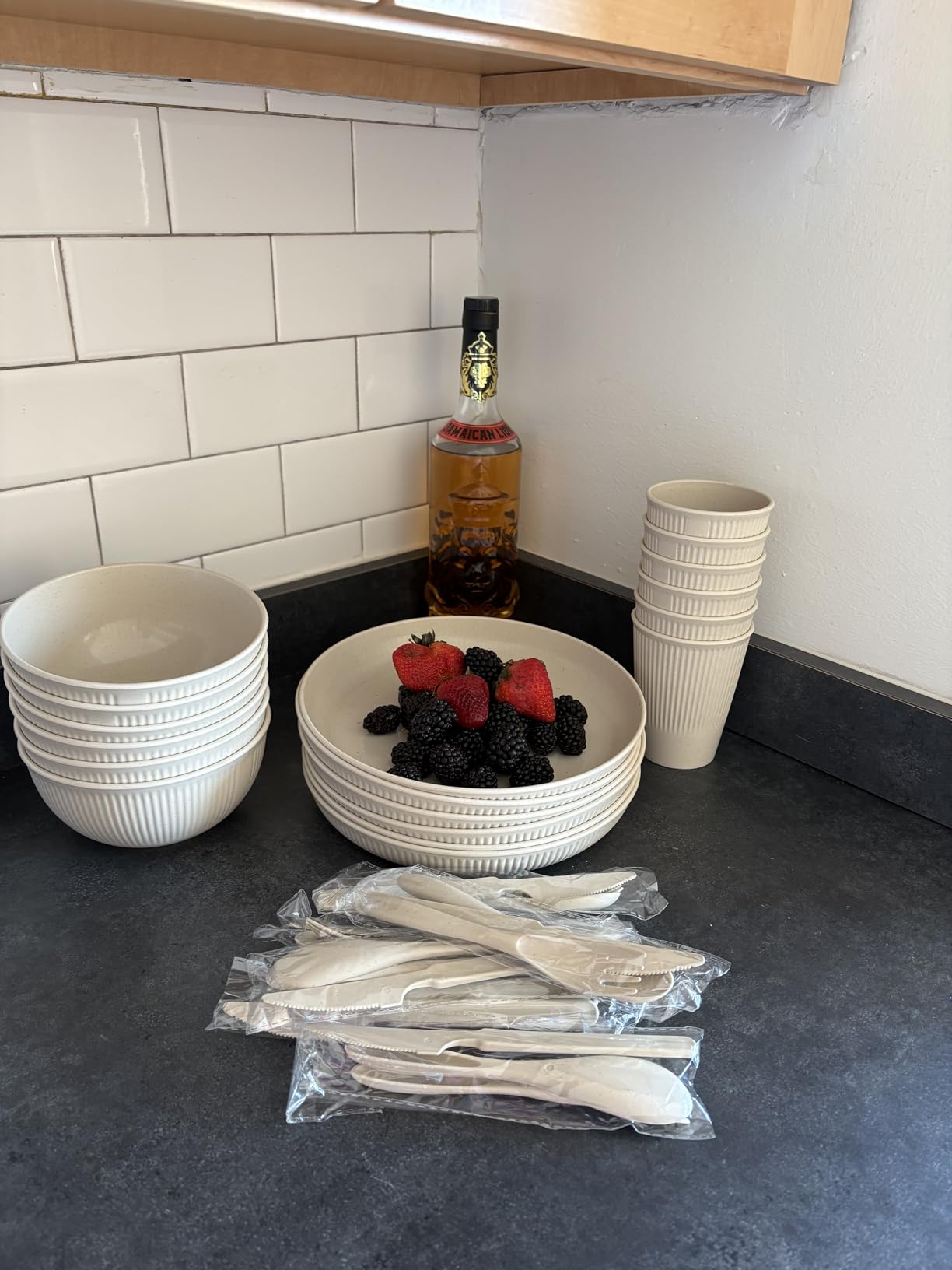 36-Piece Reusable Wheat Straw Dinnerware Sets for 6, Farielyn-X Unbreakable Reusable Set Kitchen Cups, Plates, Bowls Sets & Cultery Dishwasher Microwave Safe - Patio, Outdoors, RV, Camping Dishes customer photo 1