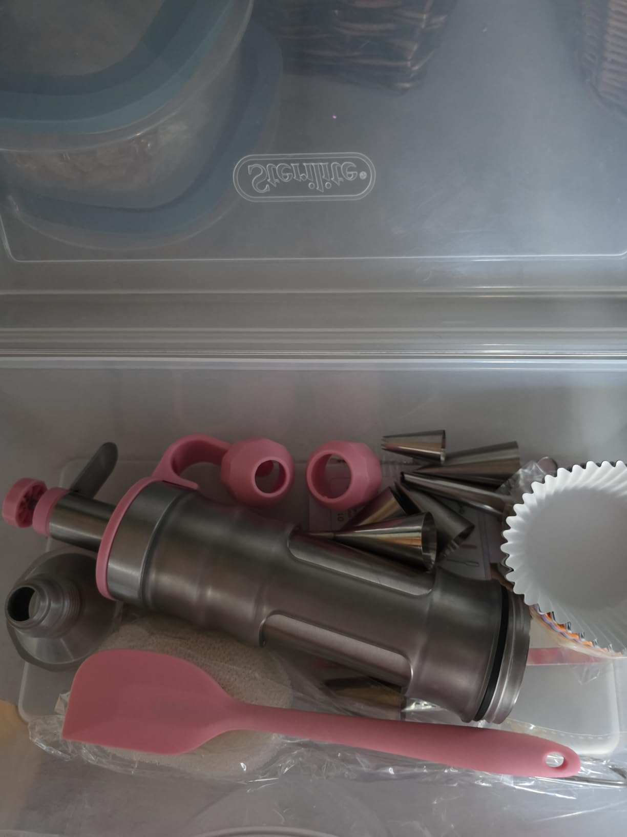 FACIACC Dessert Decorating Syringe Set, Stainless Frosting Piping Kit with 7 Piping Tips & 7 Silicone Cupcakes, Dessert Making Tools for Baking Cupcakes, Cookies & Pastries customer photo 1