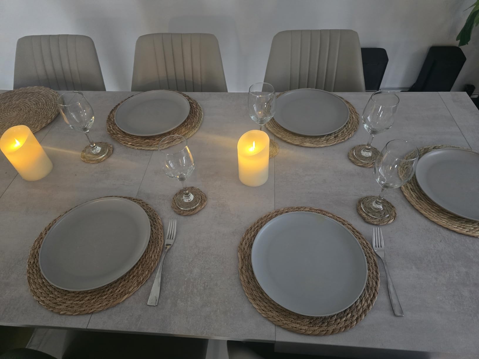 13 in Round Woven Placemats Plate Chargers Set of 12, Boho Farmhouse Rustic Woven Place Mats for Kitchen Dining Party Table Decor, Rattan Wicker Table Mats Jute Braided Chargers for Dinner Plates customer photo 2