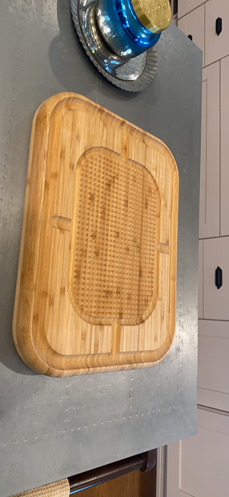 Extra Large Bamboo Meat Cutting Board, 18x13 Thick Reversible Butcher Block Carving Board with Deep Juice Groove, Non-Slip Center, Heavy Duty Chopping Block for Turkey, Steak, Brisket, BBQ & Poultry customer photo 2