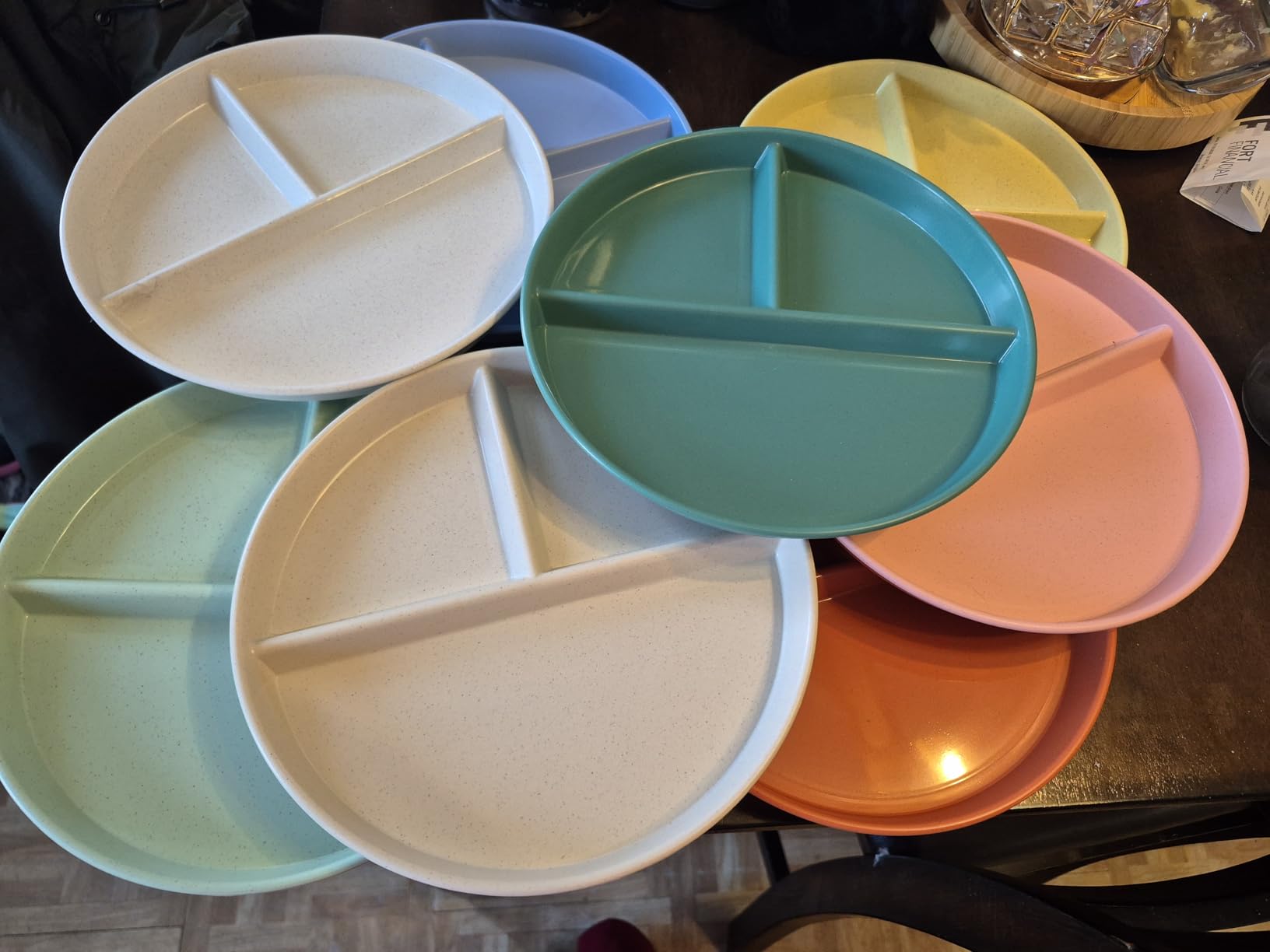 9-Inch Large Multicolor Wheat Straw Divided Plates - Unbreakable 3-Compartment Plates for Portion Control & Healthy Eating Microwave & Dishwasher Safe - Eco-Friendly & Reusable (8) customer photo 1