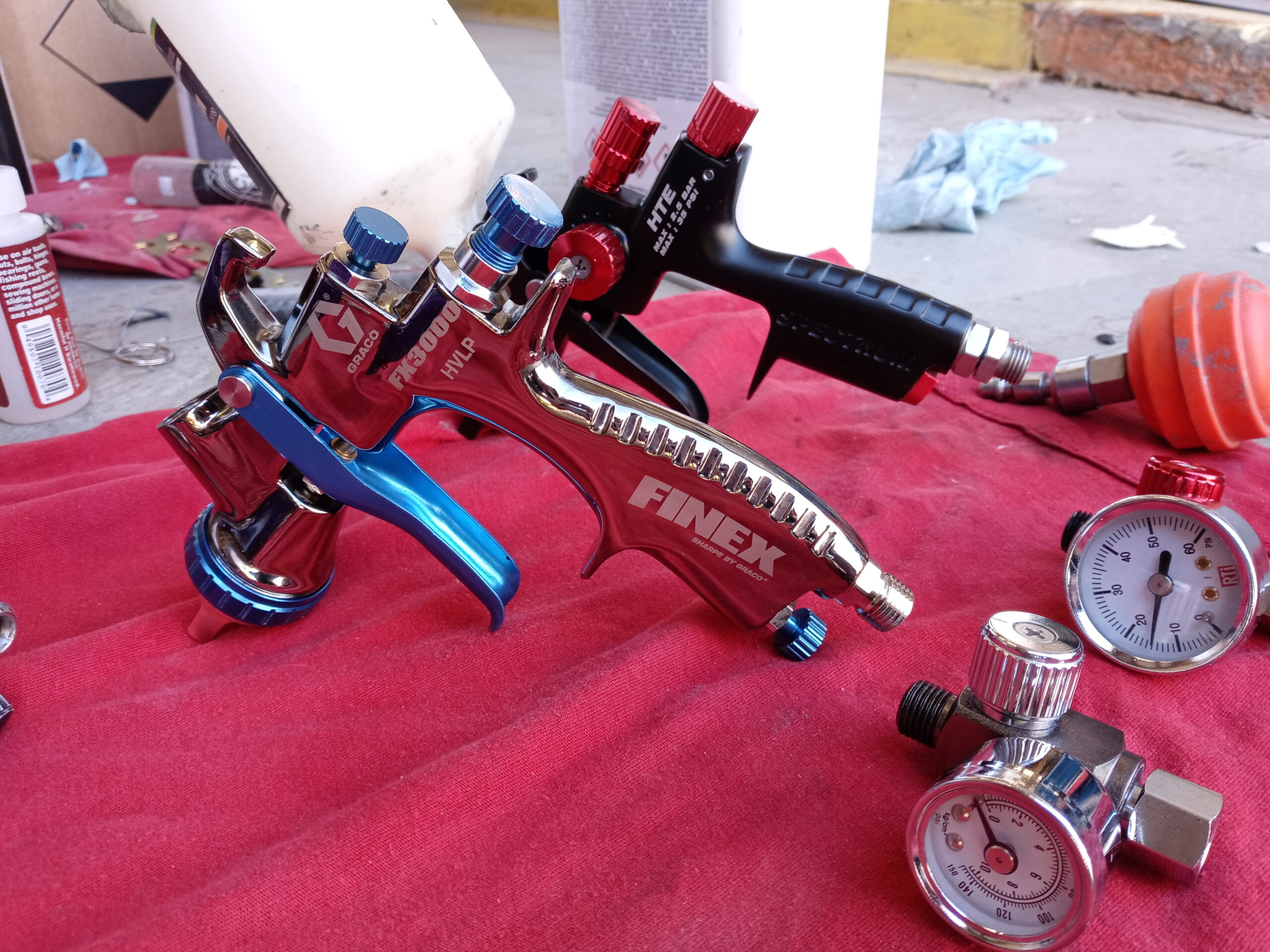 Graco-Sharpe 288880 HVLP FX3000 Paint Spray Gun, 1.4 mm customer photo 1