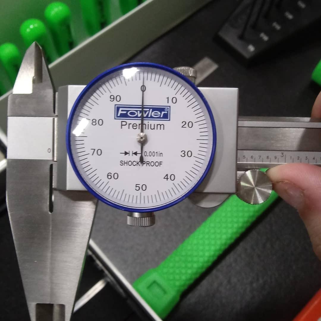 Fowler 52-008-707-0, Premium Dial Caliper with 0-6