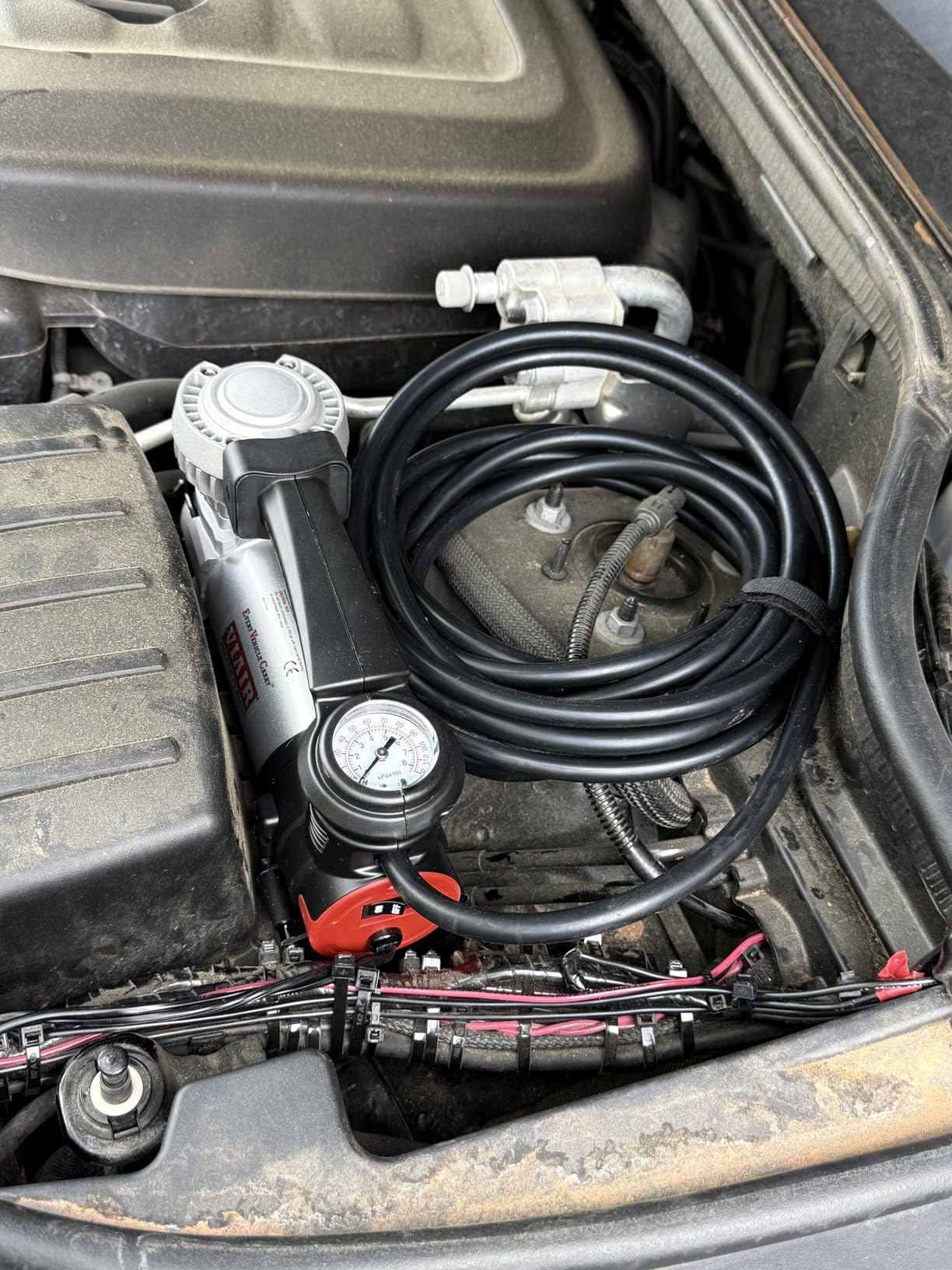 Viair 88P - 00088 Portable Compressor Kit with Alligator Clamps, Tire Inflator, Tire Air Pump, 12V, 120 PSI, for Up to 33 Inch Tires customer photo 2