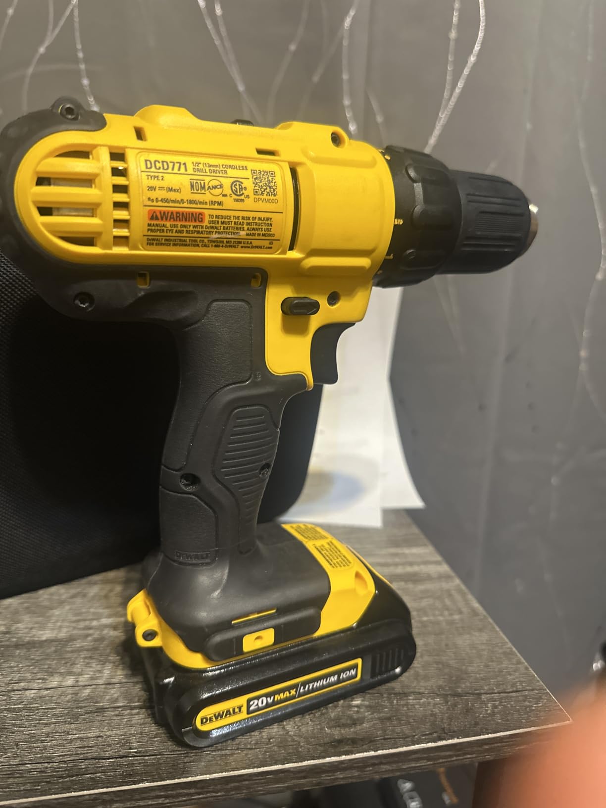 DEWALT 20V Max Cordless Drill Driver Set, 2 Speed, High Performance Motor, Includes 2 XR 1.3Ah Li-Ion Batteries, Charger and Contractor Bag (DCD771C2) customer photo 1