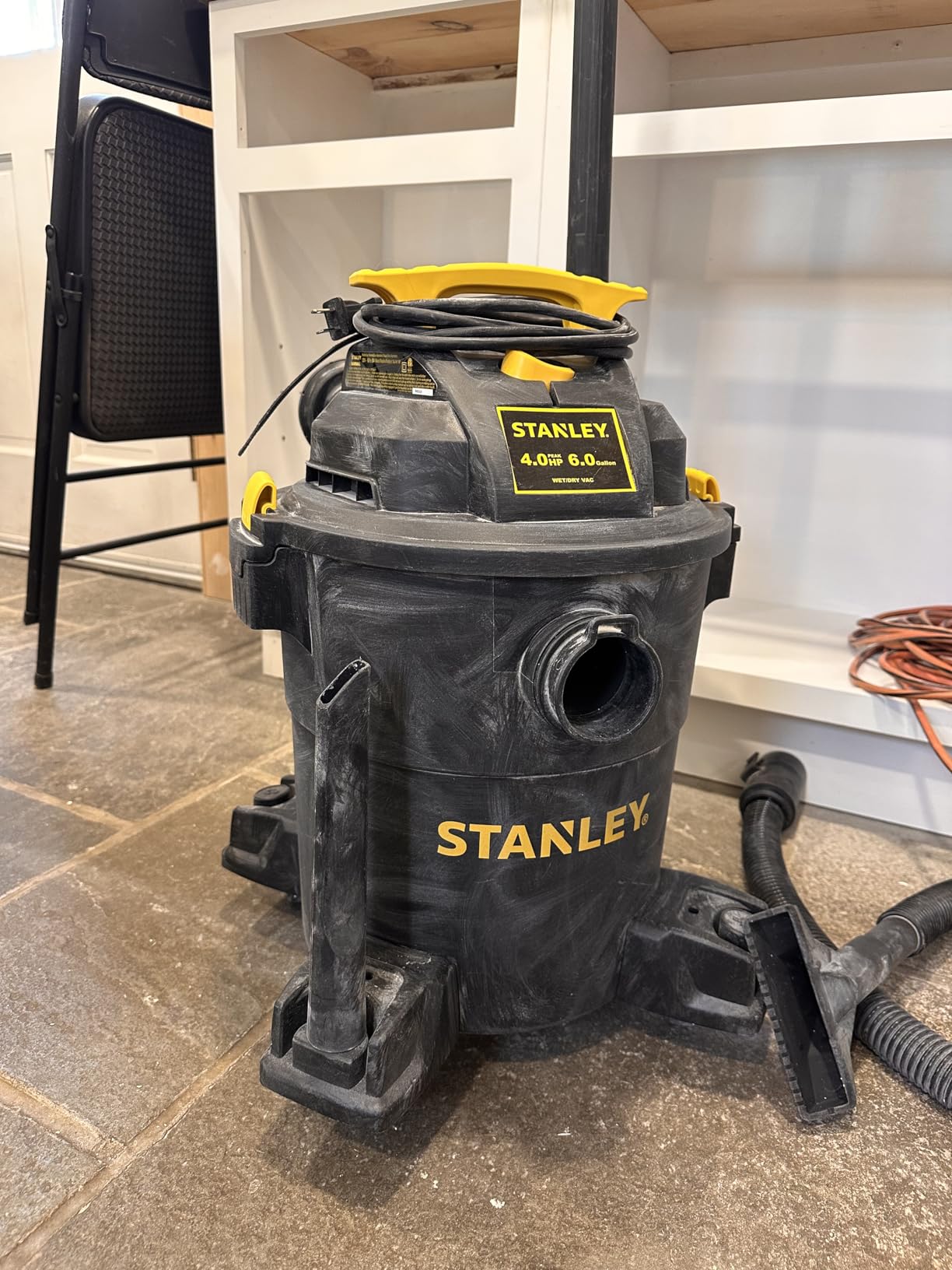 Stanley - SL18116P Wet/Dry Vacuum, 6 Gallon, 4 Horsepower, Black customer photo 2