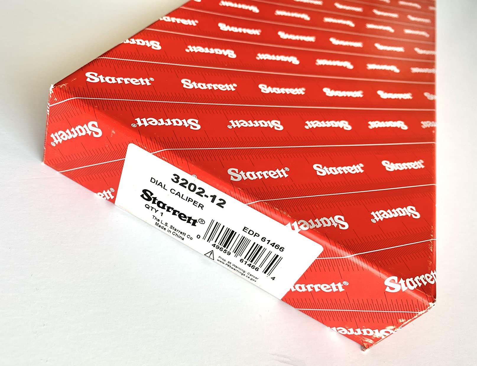 Starrett Dial Caliper with Adjustable Bezel and Fitted Case - White Face, 0-6