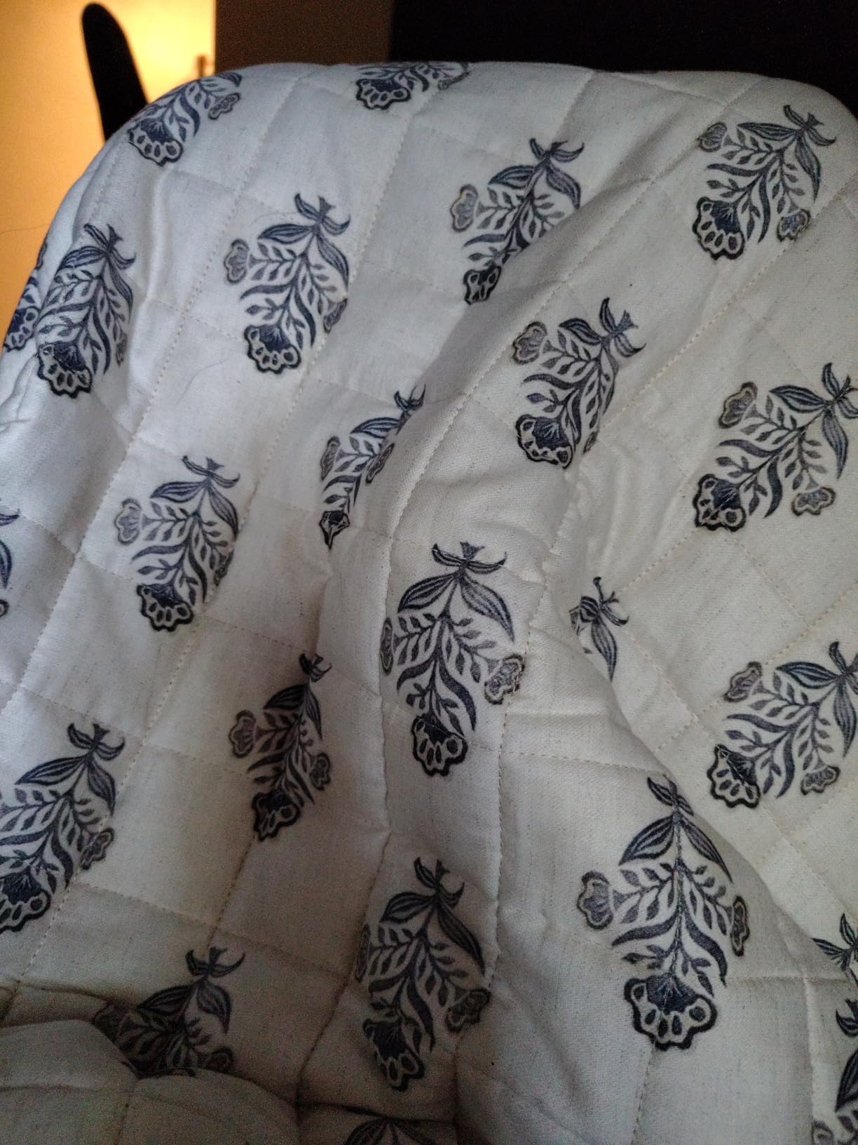 YnM 15lbs Weighted Blanket for Adults, 48x72 Inches, Dark Grey customer photo 1