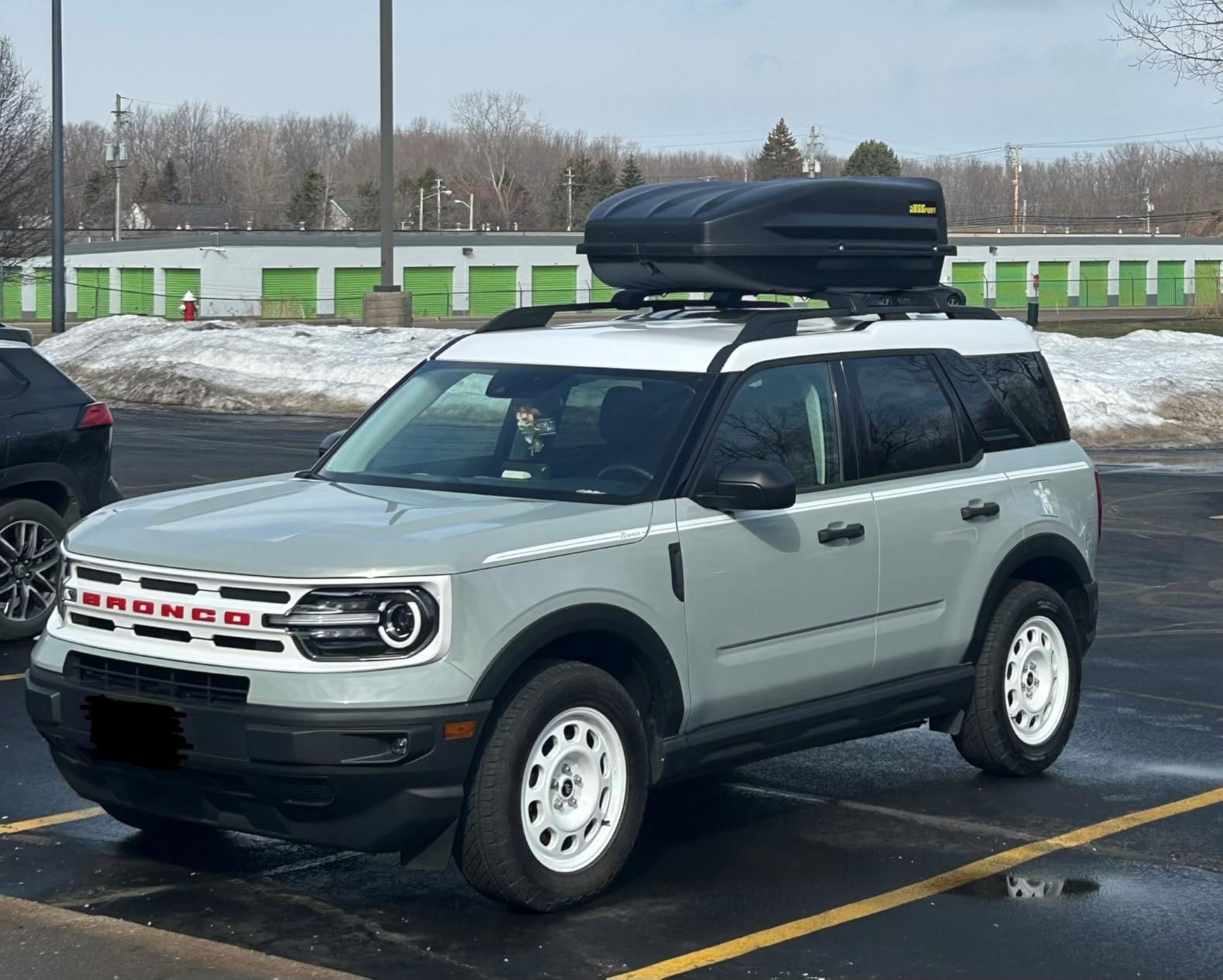 JEGS Rooftop Cargo Carrier - Heavy Duty Weatherproof Storage - Made in USA - 18 Cubic Ft - 110 Lb Capacity - Aero Hard Shell customer photo 2