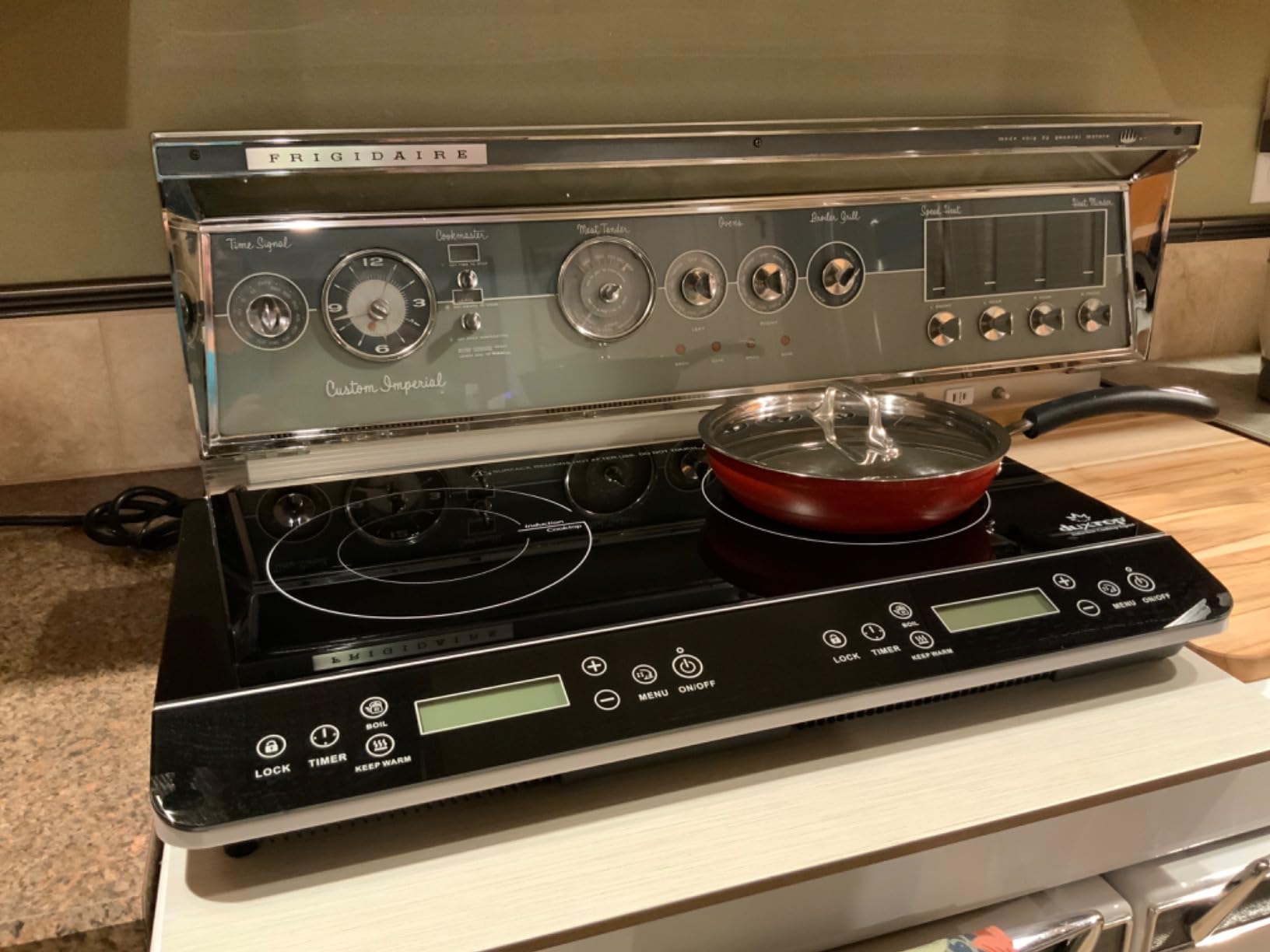 Duxtop LCD Portable Double Induction Cooktop 1800W Countertop Burner 9620LS customer photo 2