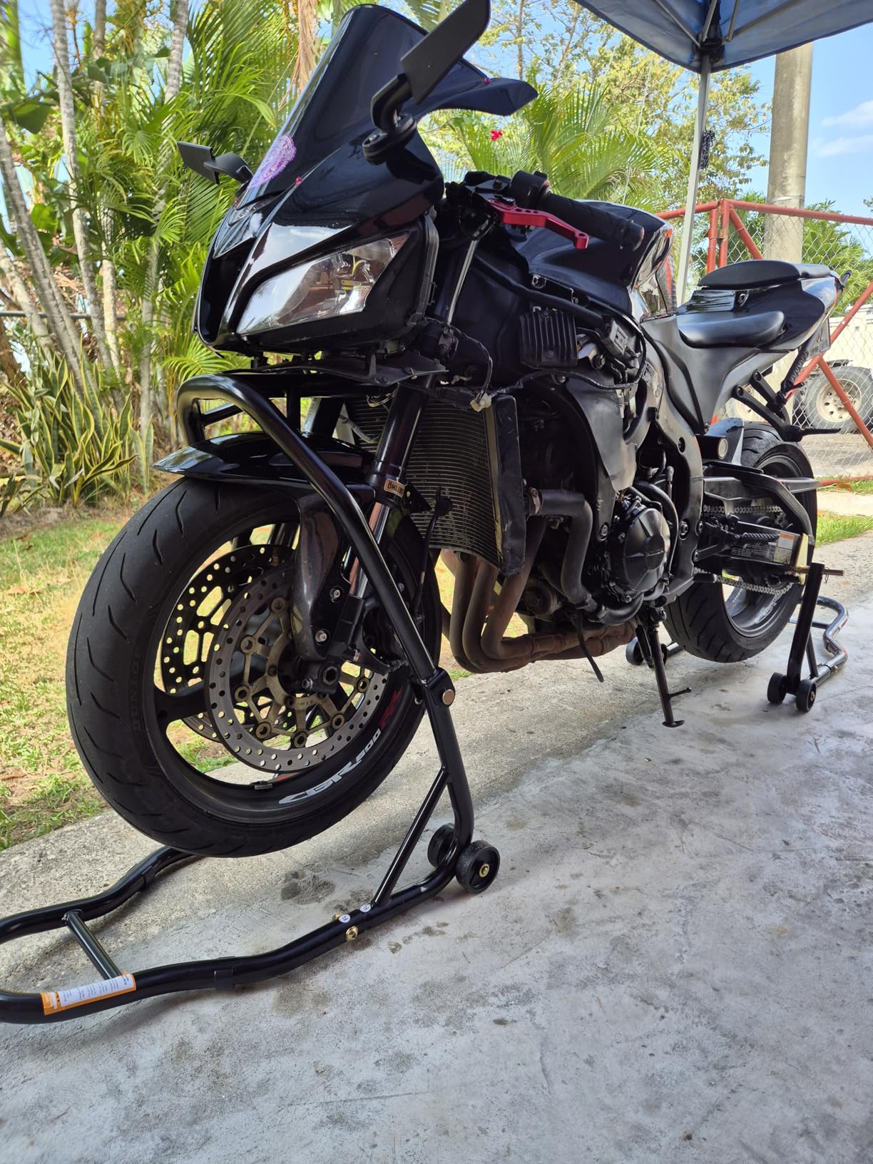 Extreme Max 5600.3223 Sport Bike Front & Rear Spool-Style Lift Stand with Triple Tree Attachment customer photo 2
