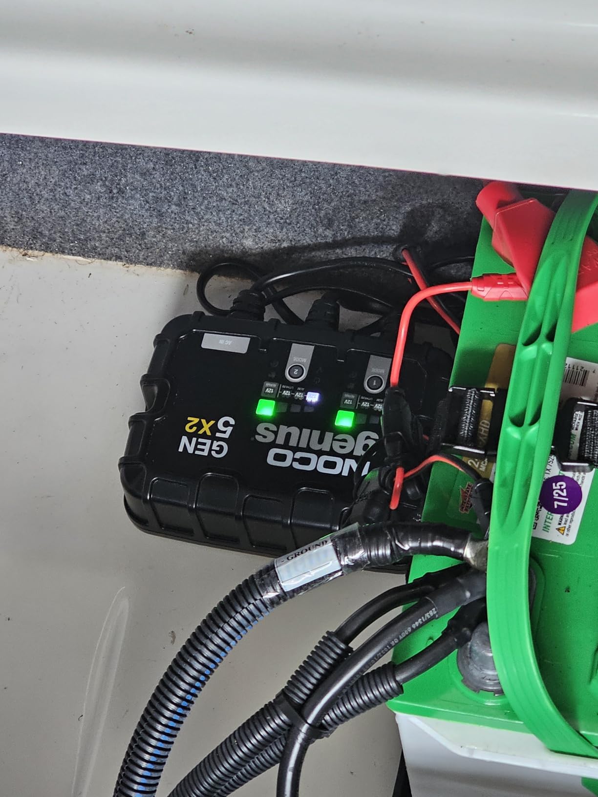 NOCO Genius GEN5X2: 2-Bank, 10A Onboard Battery Charger - 5A Per Bank, 12V Waterproof Marine Charger with Overcharge Protection & Temperature Compensation - for Lead-Acid & Lithium Batteries customer photo 1