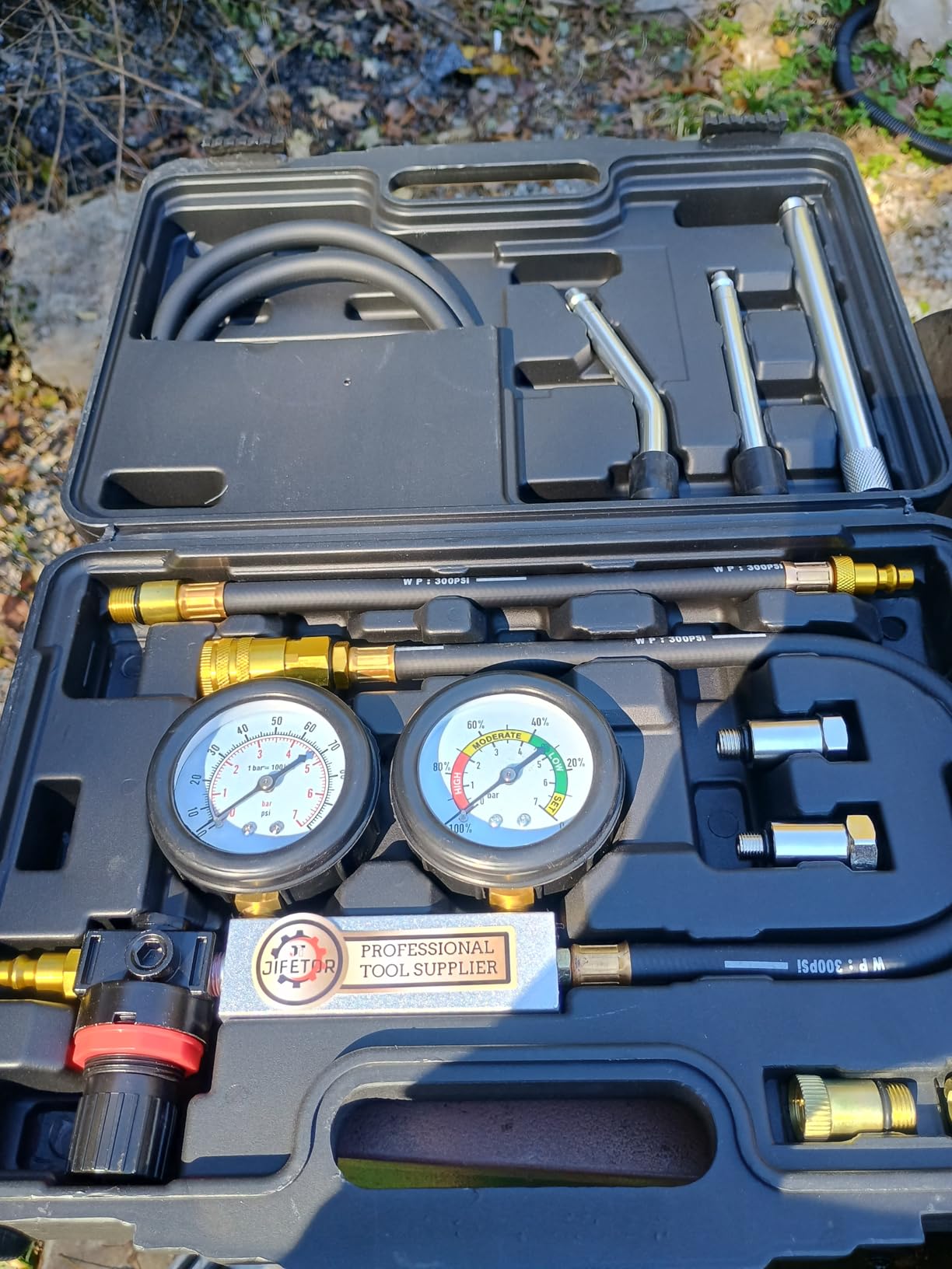 JIFETOR Cylinder Leak Down Tester Kit, Automotive Engine Compression Dual Gauge Leakdown Test Set with 10 12 14 18mm Spark Plugs Universal for Small Engine Motorcycle ATV, Black Case customer photo 1