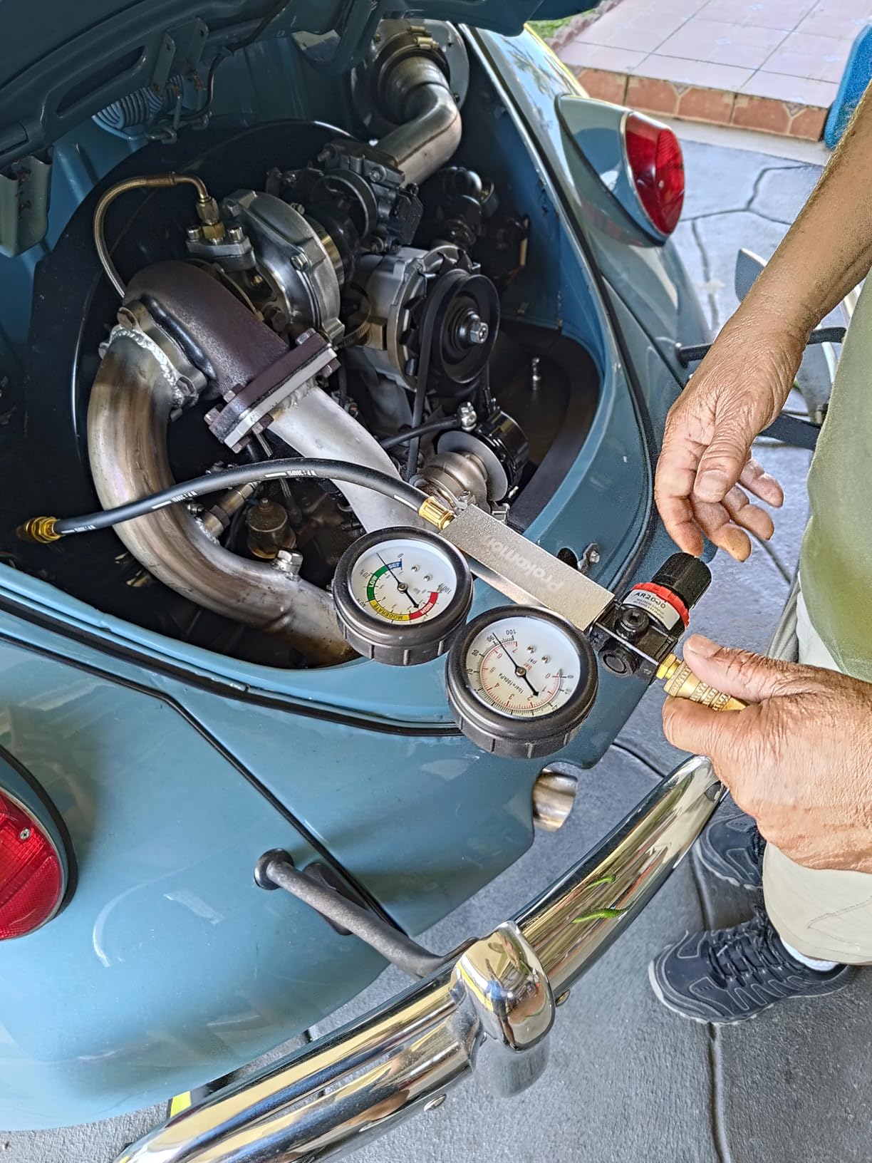 Engine Cylinder Leak Down Tester Kit; Gasoline Engine Leakdown Tester Kit with Extension Rod; Cylinder Leakage Tester Set for Pressure Check and Leakage Rate Test customer photo 2