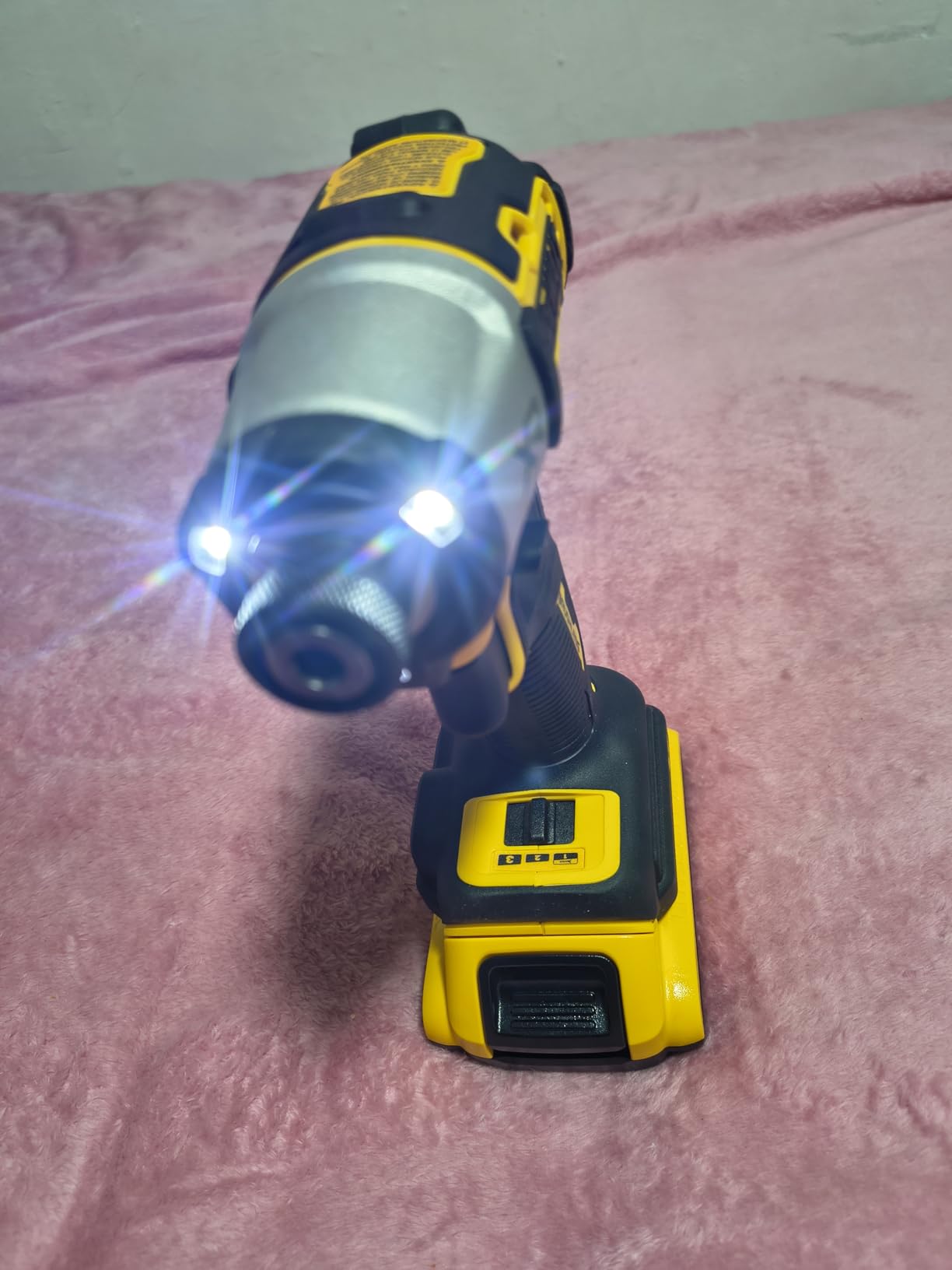 20V MAX XR Impact Driver, 1/4 Inch High Torque Brushless 3 Speed Premium Cordless with LED Light, Extended Runtime, Tool Only (DCF845B) customer photo 1