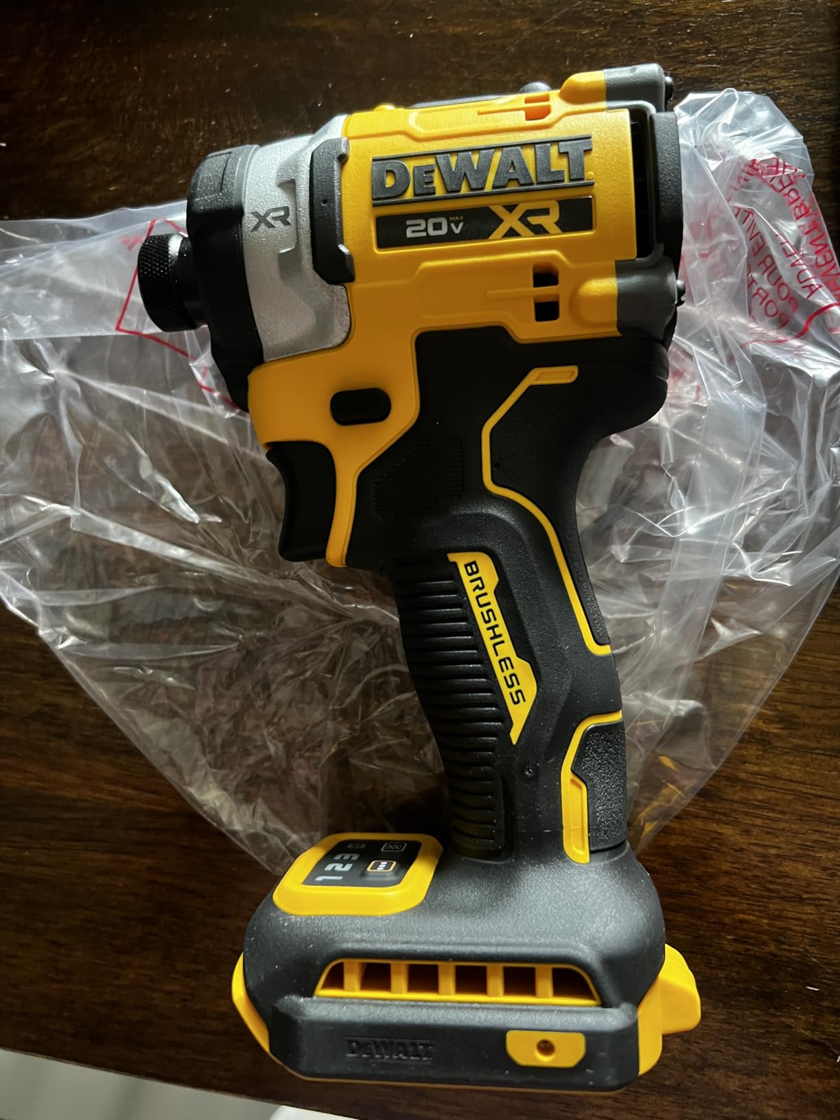 20V MAX XR 1/4 Inch Cordless Impact Driver, Bare Tool Only (DCF860B) customer photo 1