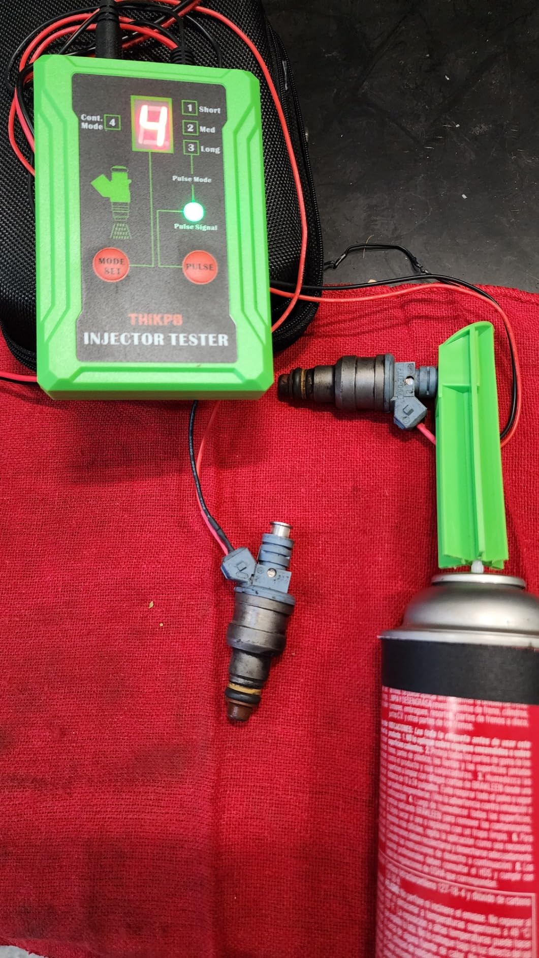 Universal Fuel Injector Tester Cleaner Tool Kit, DIY Cleaning Tool with 8 Pulse Modes, 4 Wire Dual Channel for 2 Injectors, 8 Size Adapters, 12V/5V Output Power customer photo 2