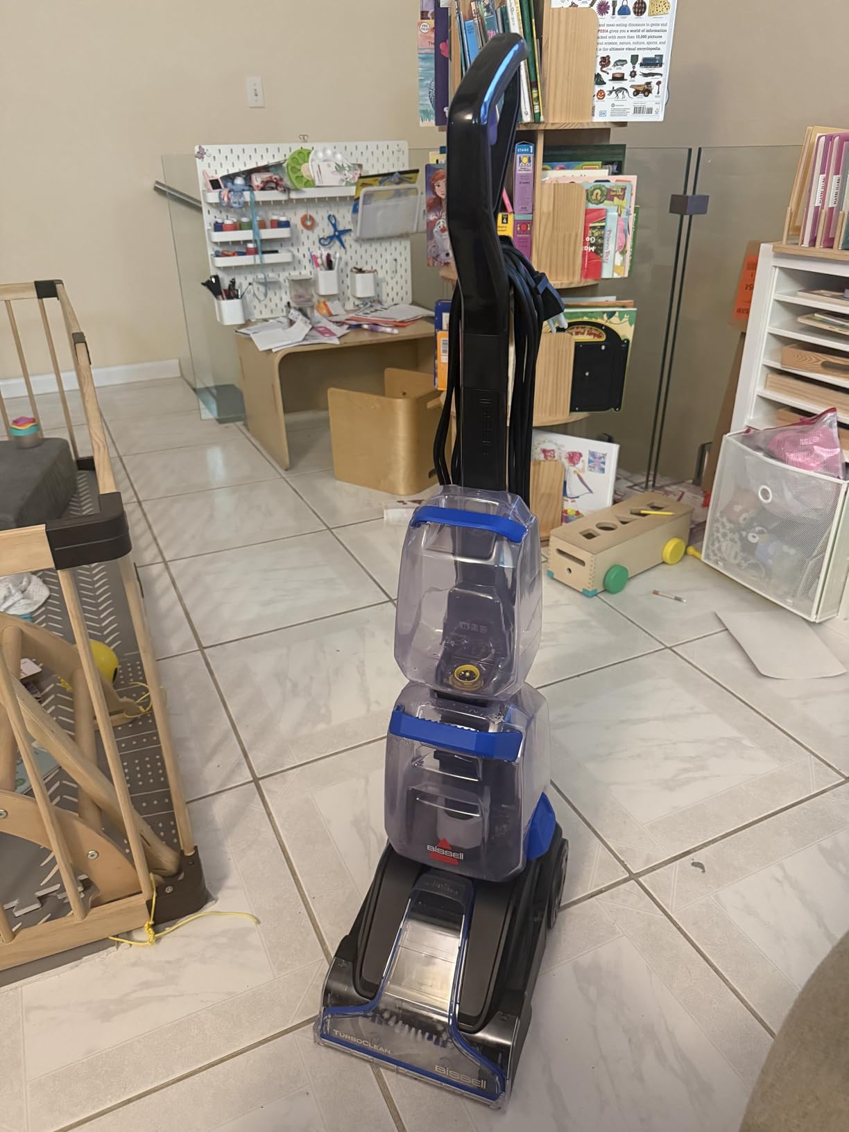 BISSELL TurboClean, Upright Carpet Cleaner, Pro Max Clean & Protect + Oxy Urine Eliminator Formula Included, 3952 customer photo 1