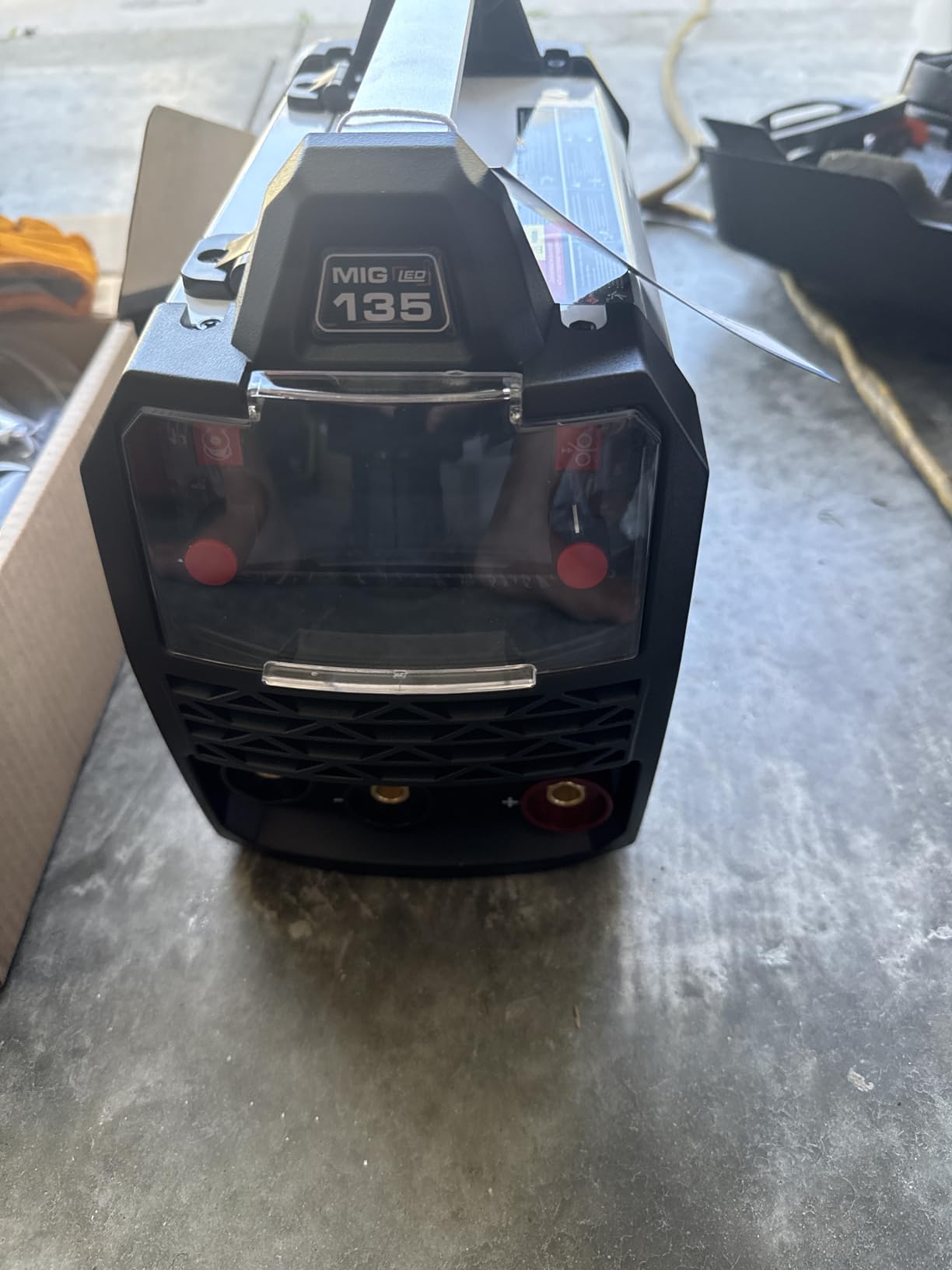 ANDELI 135A MIG Welder 110V/220V, PULSE Flux Core MIG/Lift Tig/Stick 3-in-1 Gasless MIG Welding Machine with Synergy, Large LED Display, 2T/4T Full Kit (Bonus Welding Helmet & Gloves) customer photo 2