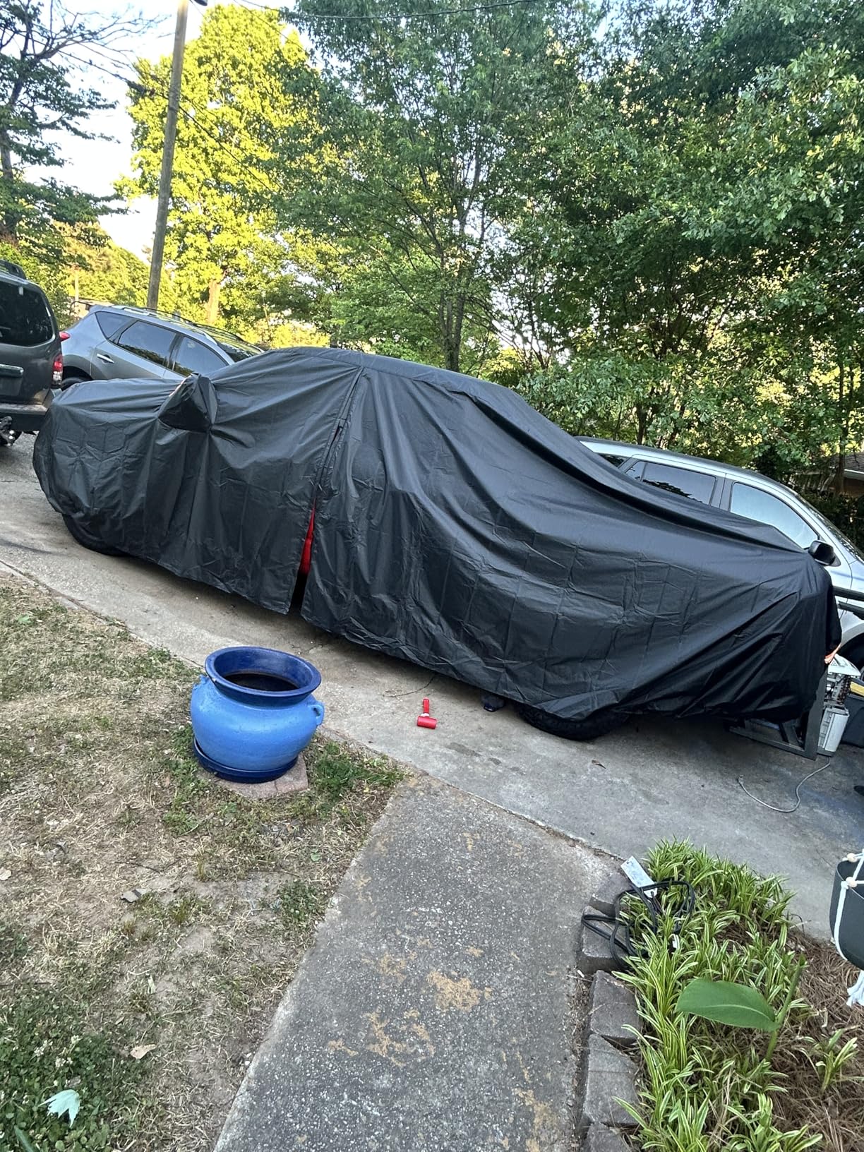 NEVERLAND SUV Car Cover Waterproof All Weather Outdoor Full Car Cover for Automobiles Snow Rain Sun UV Dust Protection Scratch Universal Fit SUV Up to 190