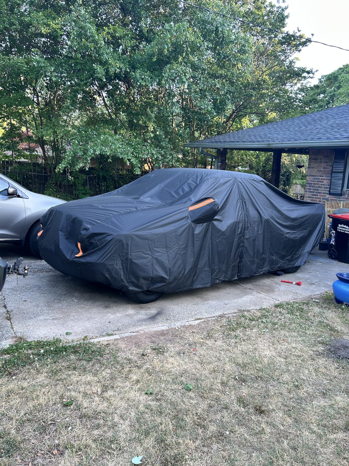 NEVERLAND SUV Car Cover Waterproof All Weather Outdoor Full Car Cover for Automobiles Snow Rain Sun UV Dust Protection Scratch Universal Fit SUV Up to 190