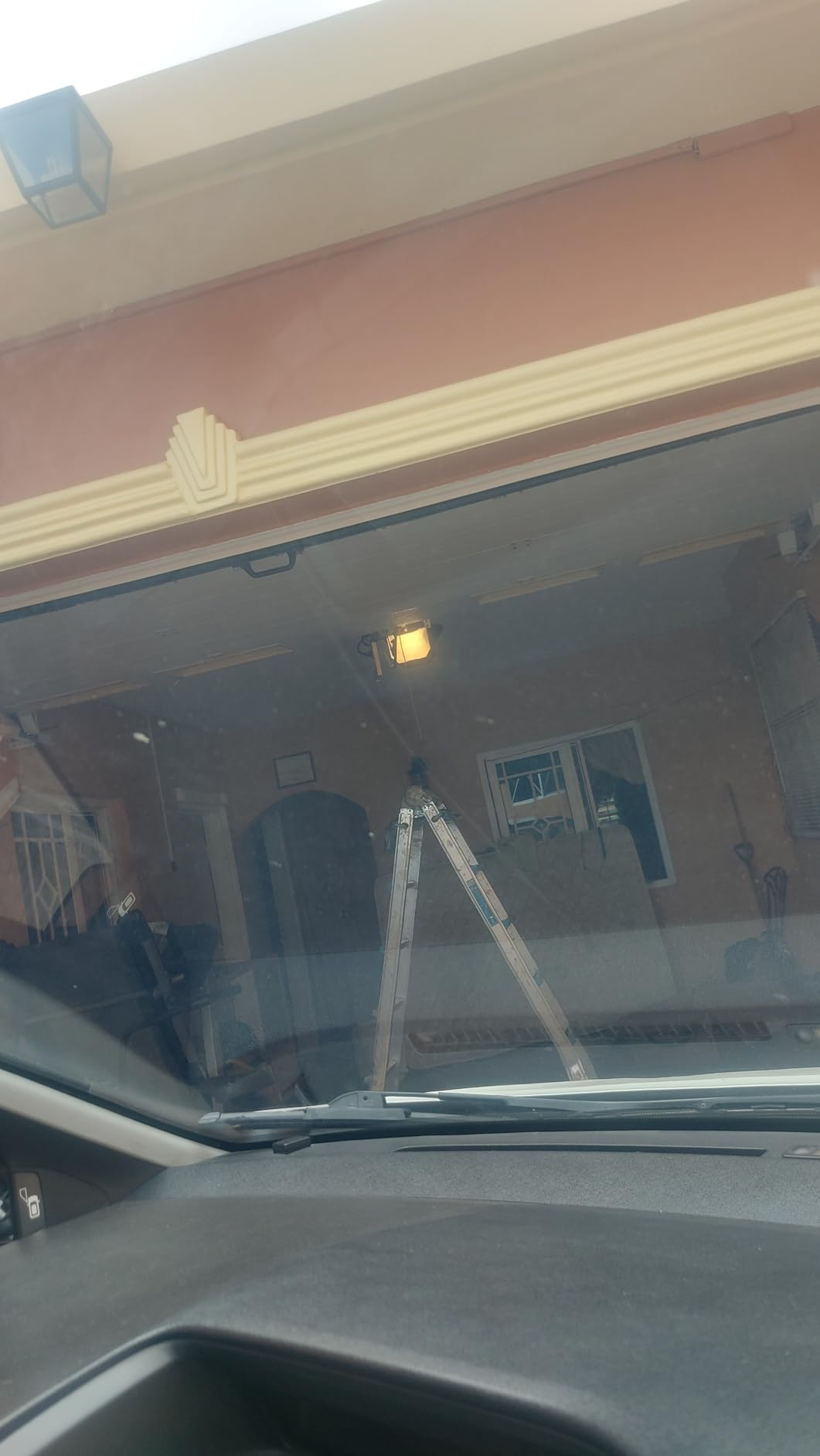 Chamberlain 1/2 HP Belt Drive Smart Garage Door Opener with Battery Backup, myQ Connectivity customer photo 1