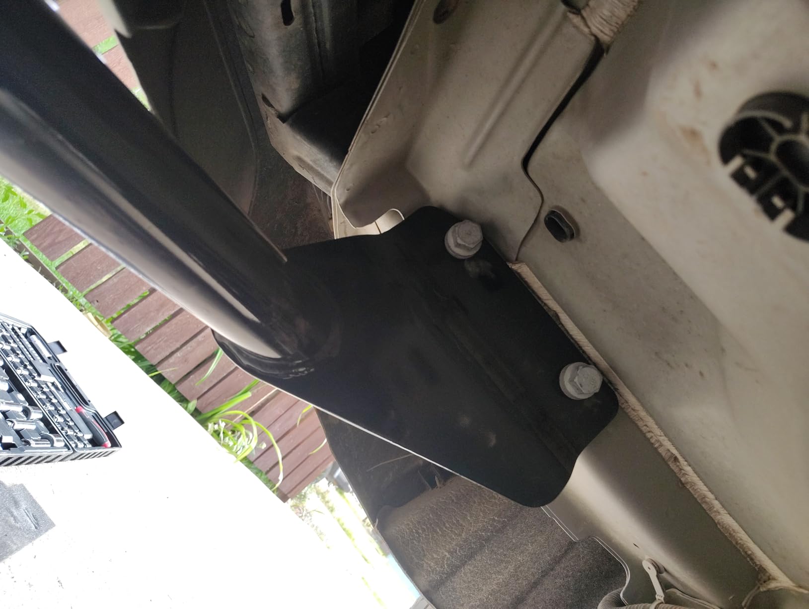 CURT 13182 Class 3 Trailer Hitch, 2